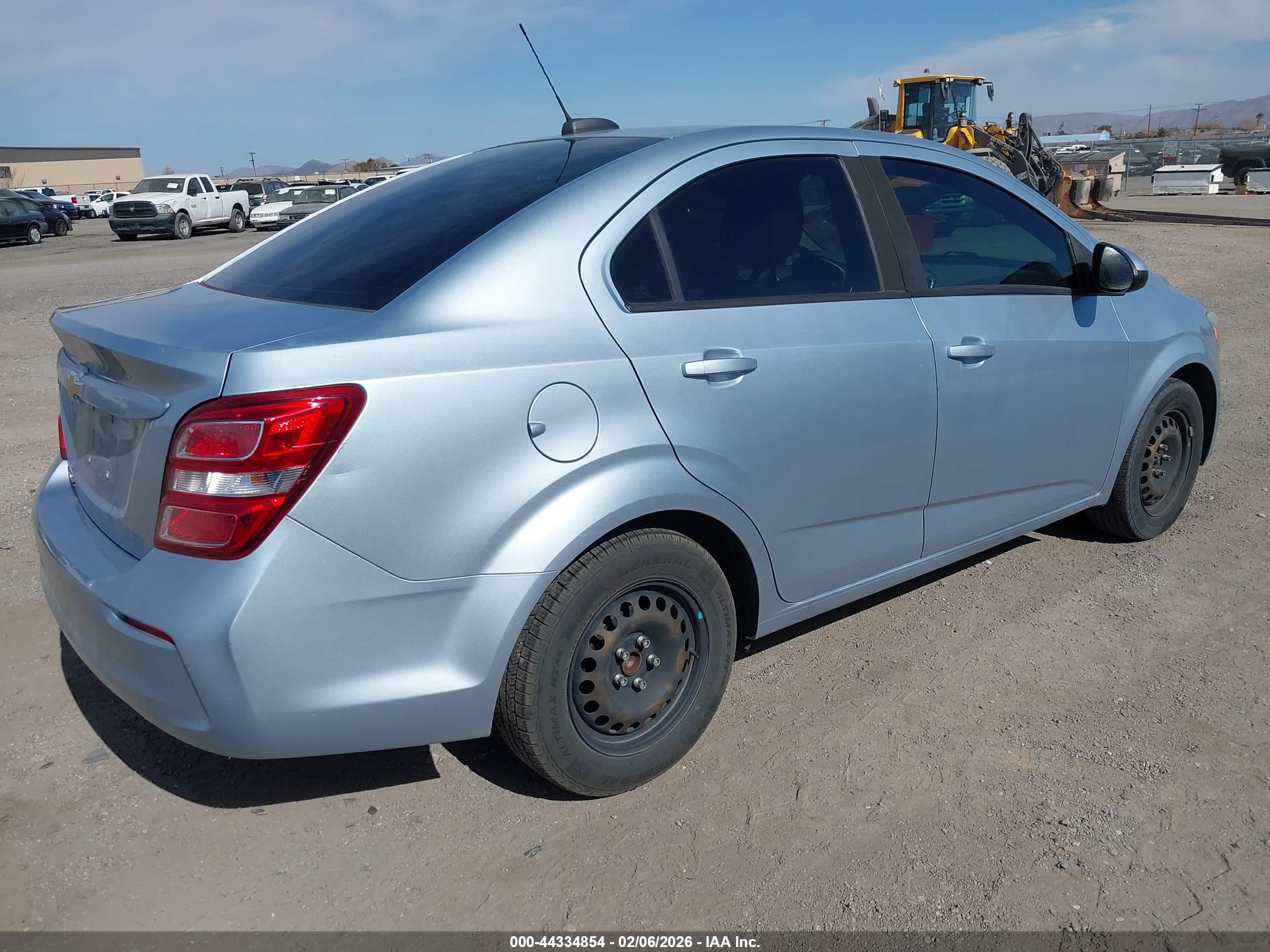CHEVROLET SONIC image 4