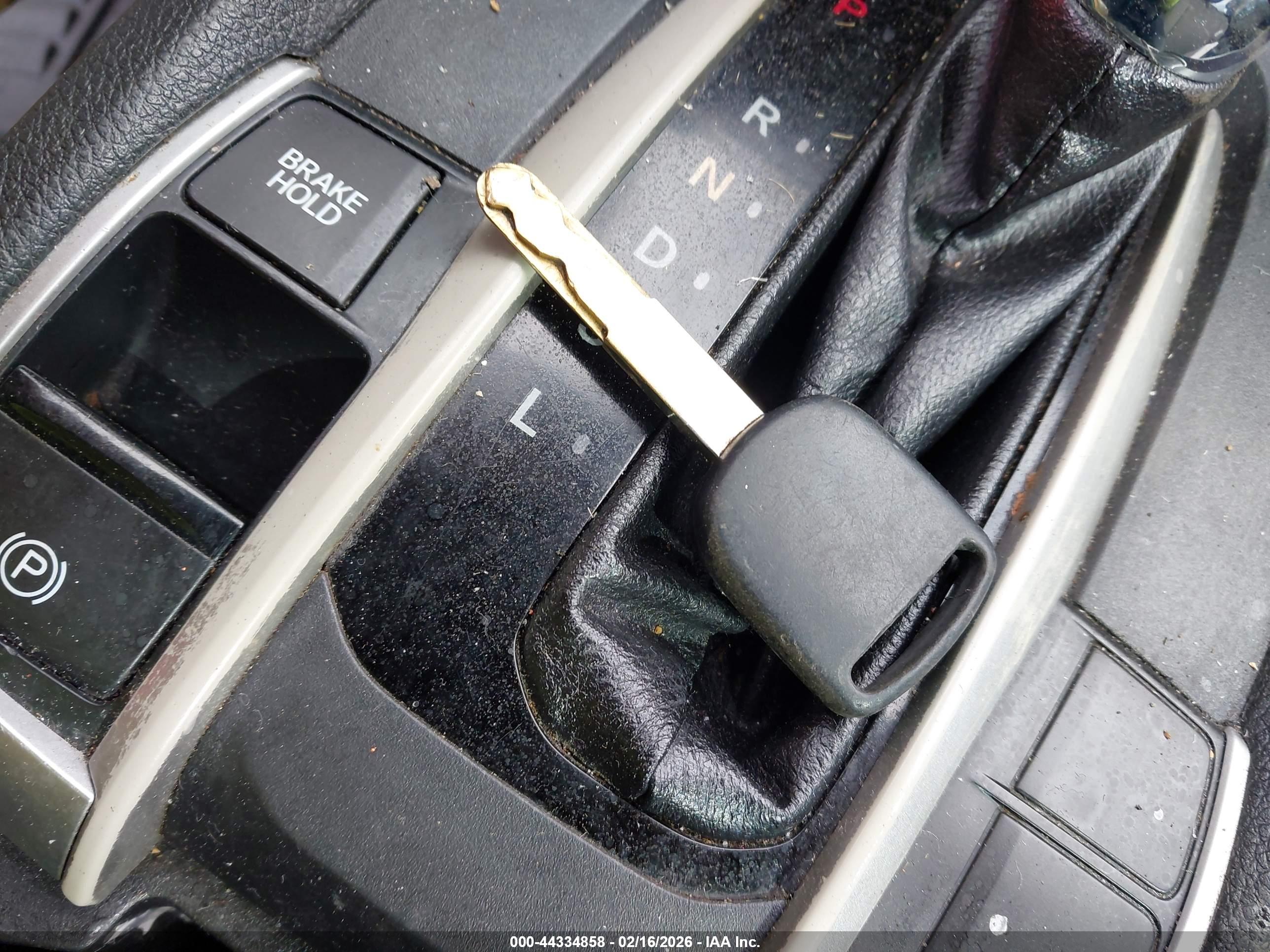 HONDA CIVIC image 11