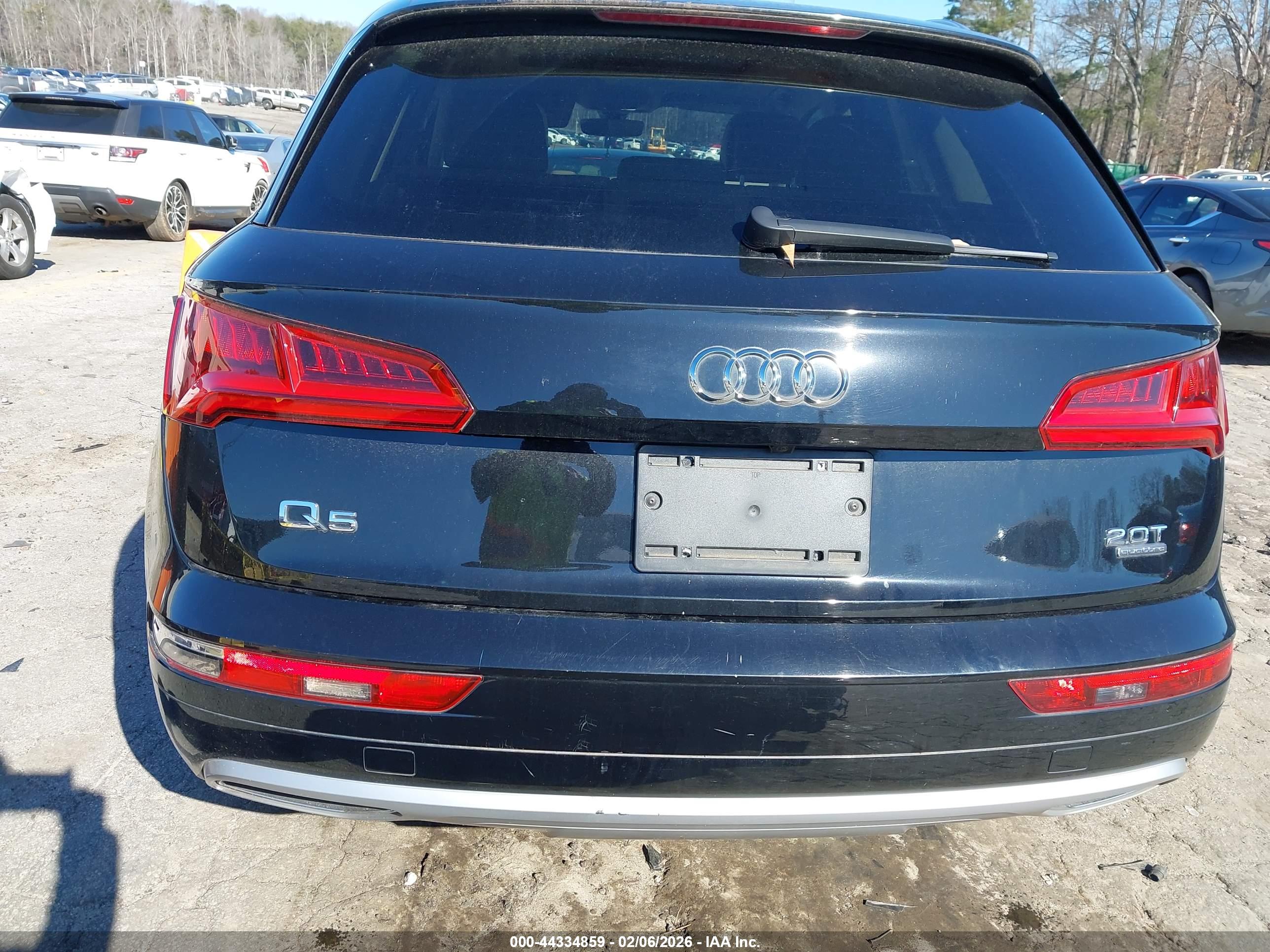 AUDI Q5 image 6