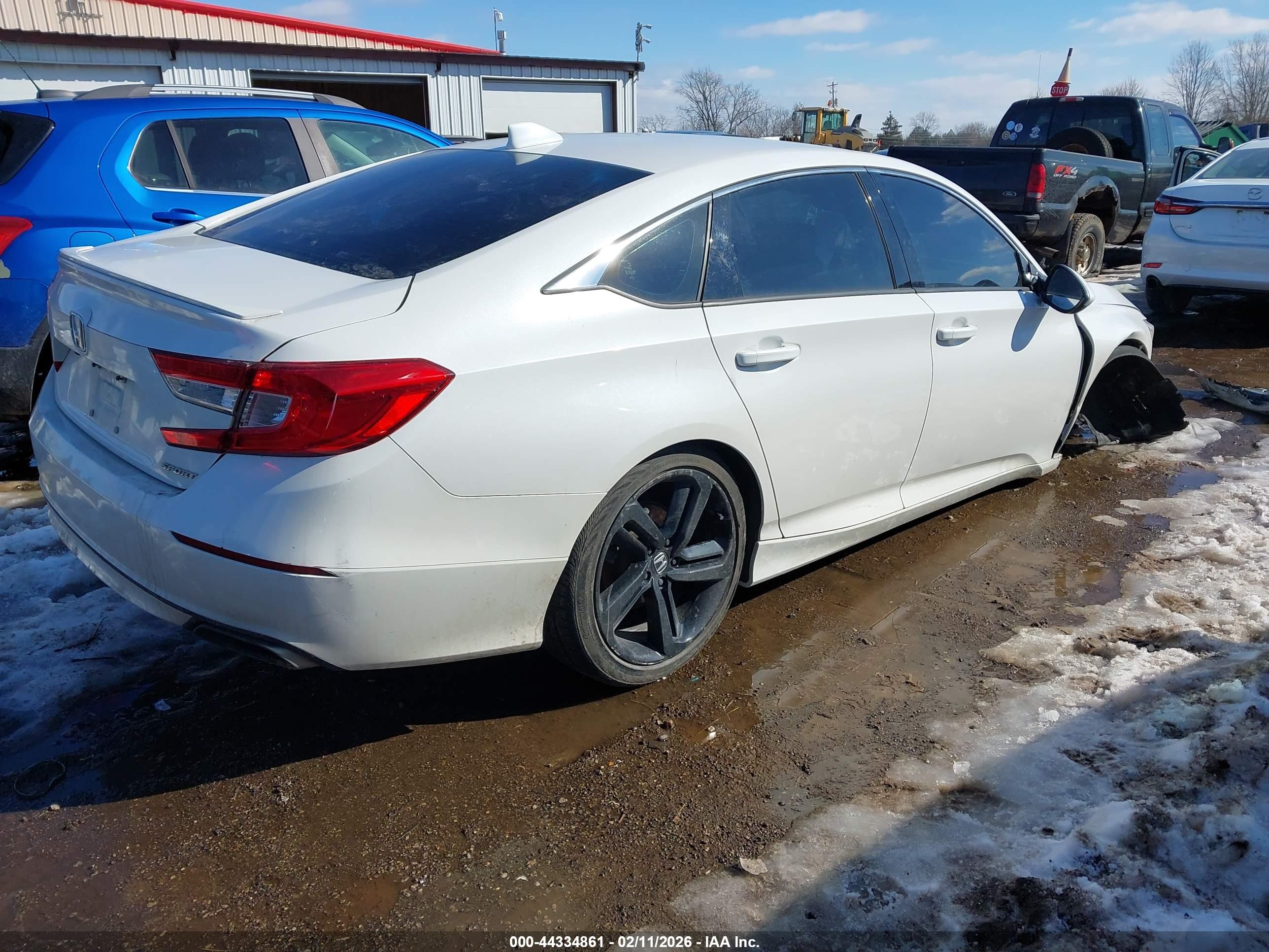 HONDA ACCORD image 4