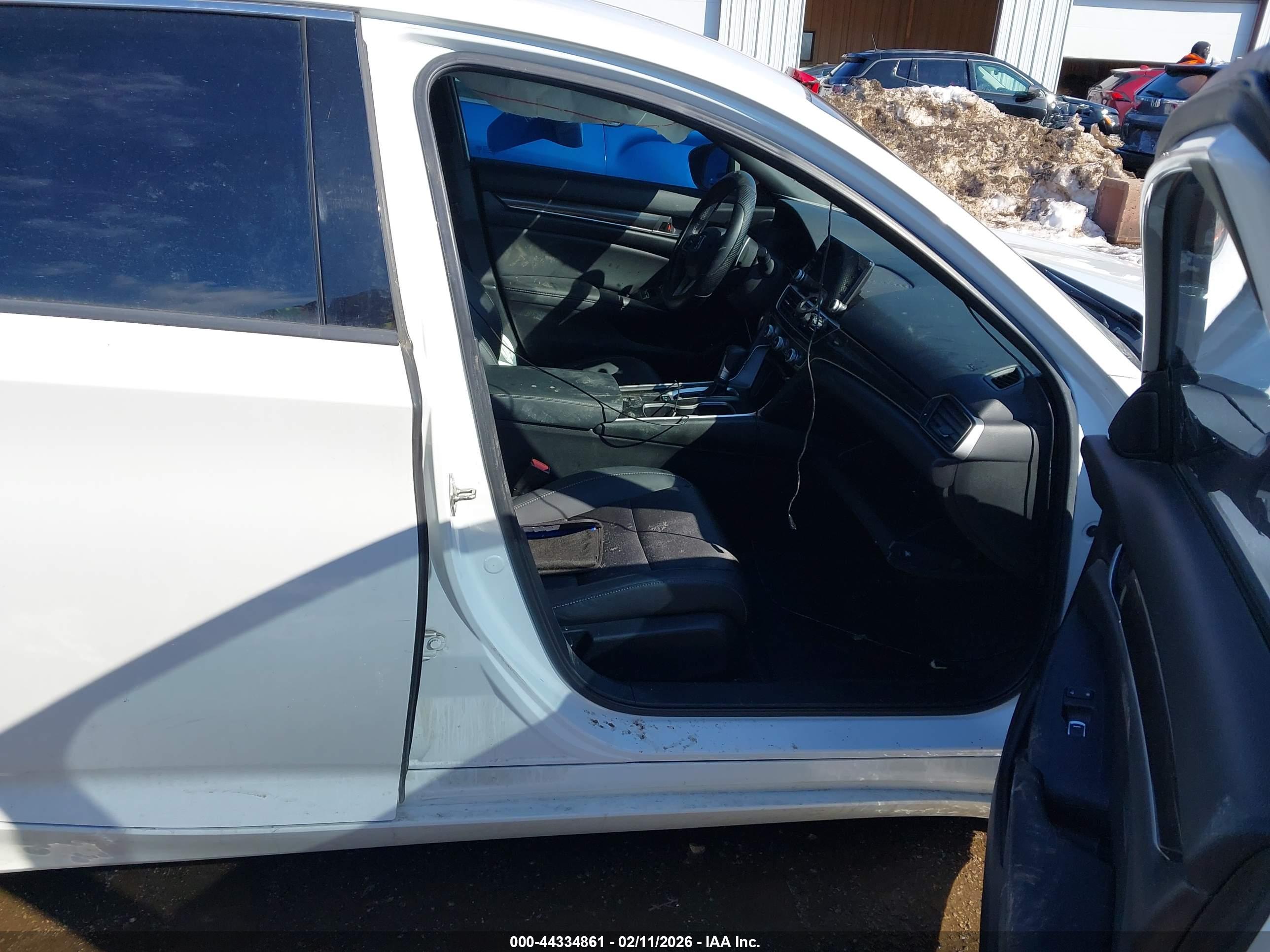 HONDA ACCORD image 5