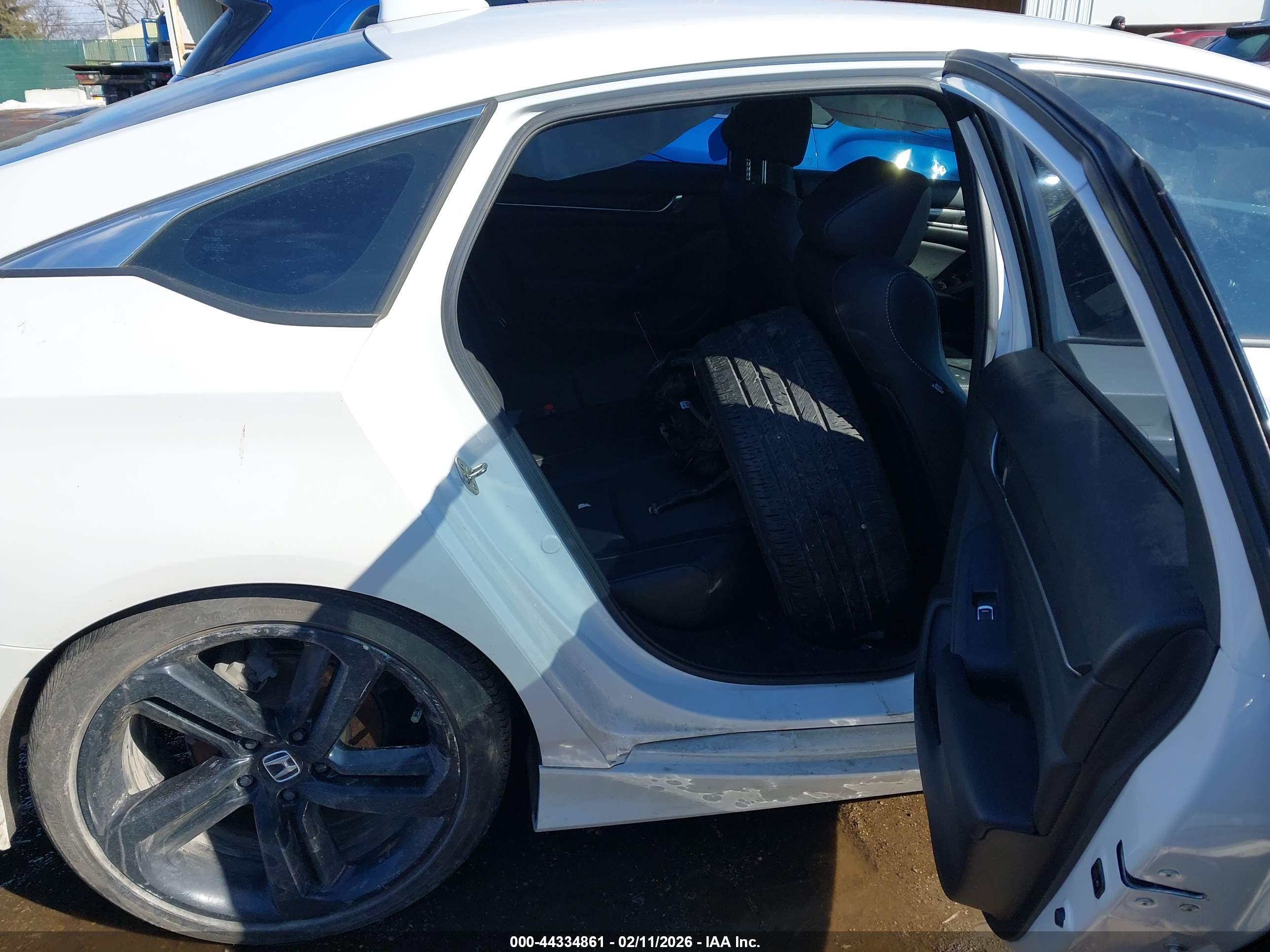 HONDA ACCORD image 8