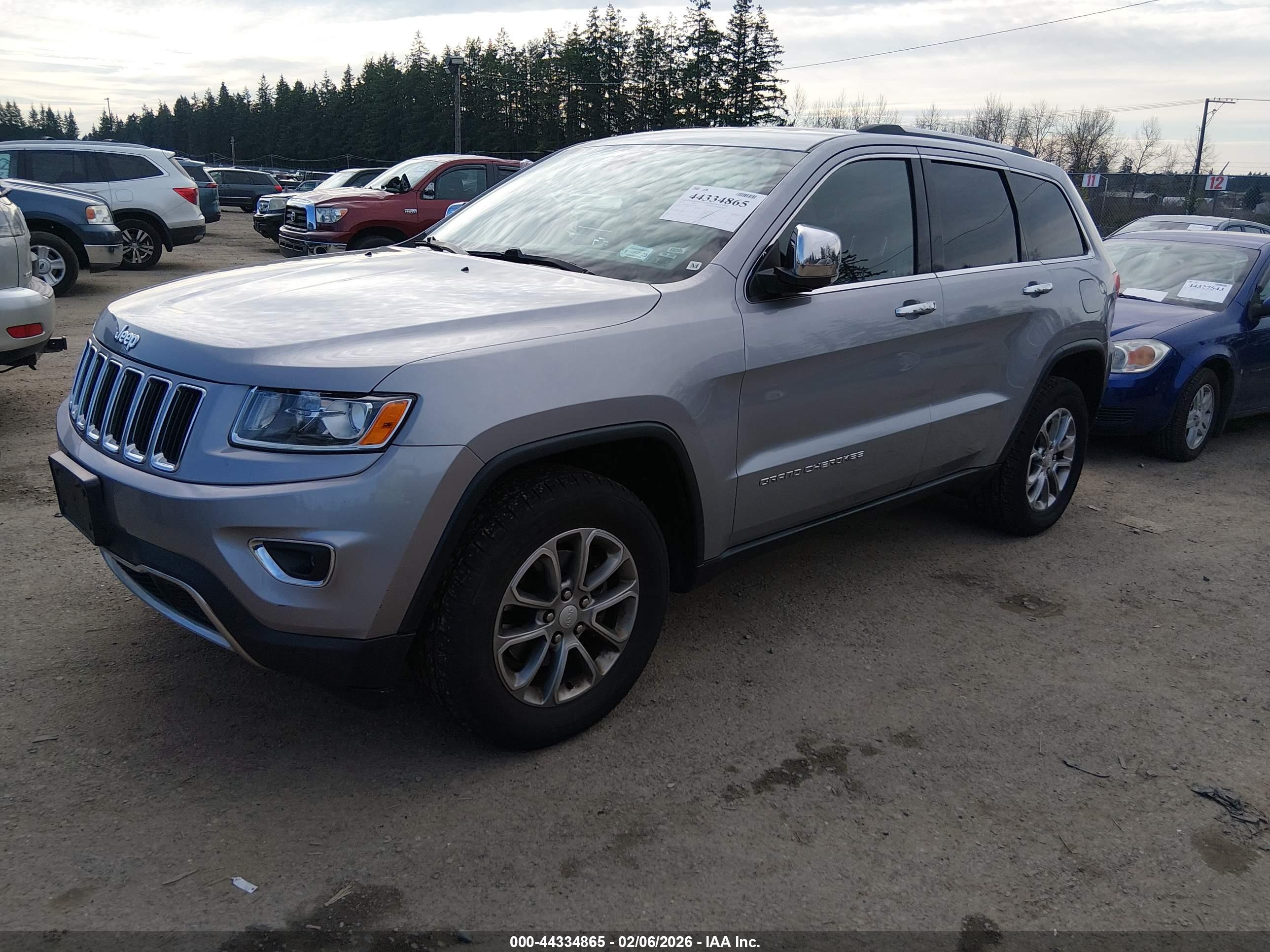 JEEP GRAND image 2