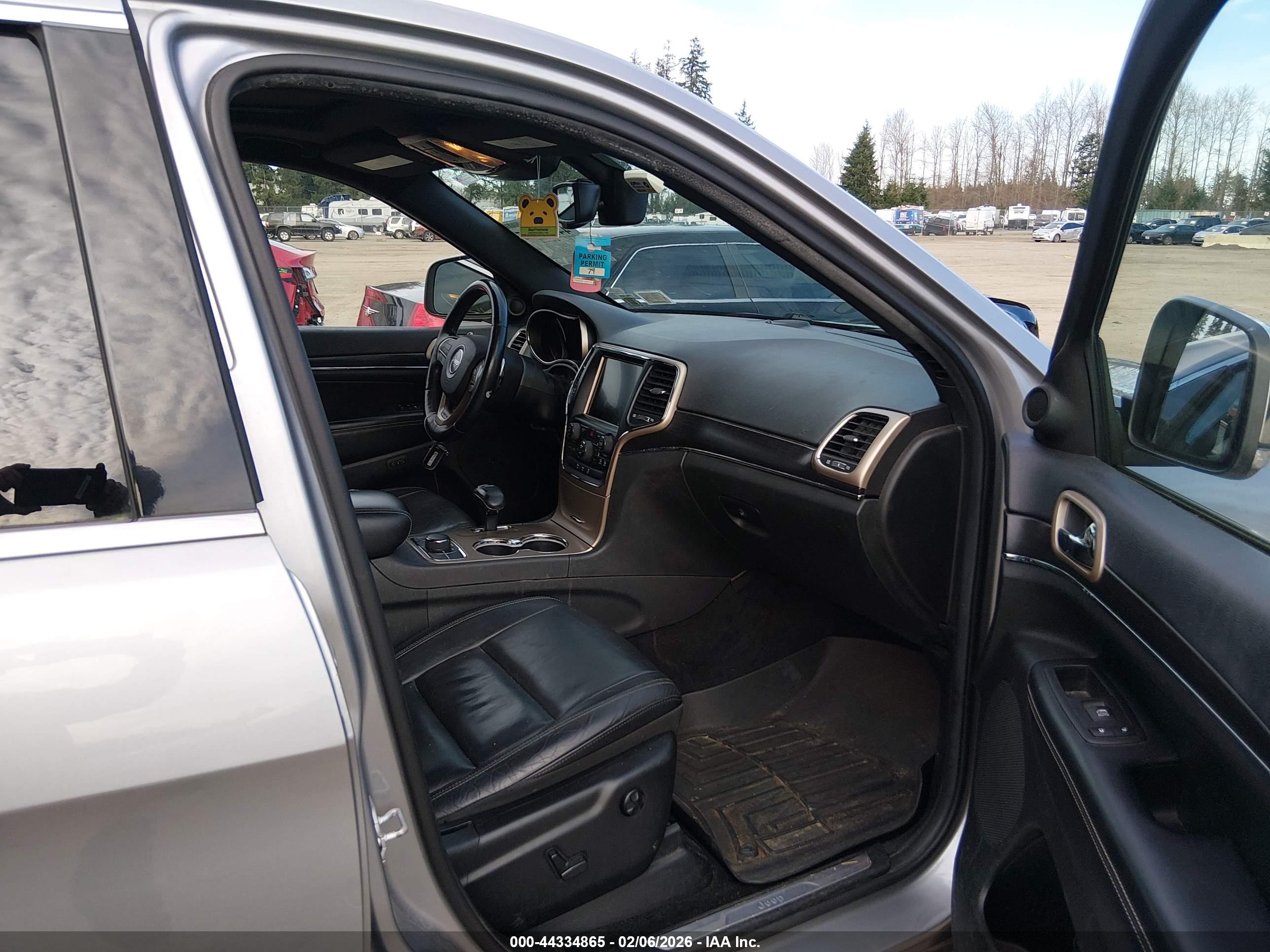 JEEP GRAND image 5
