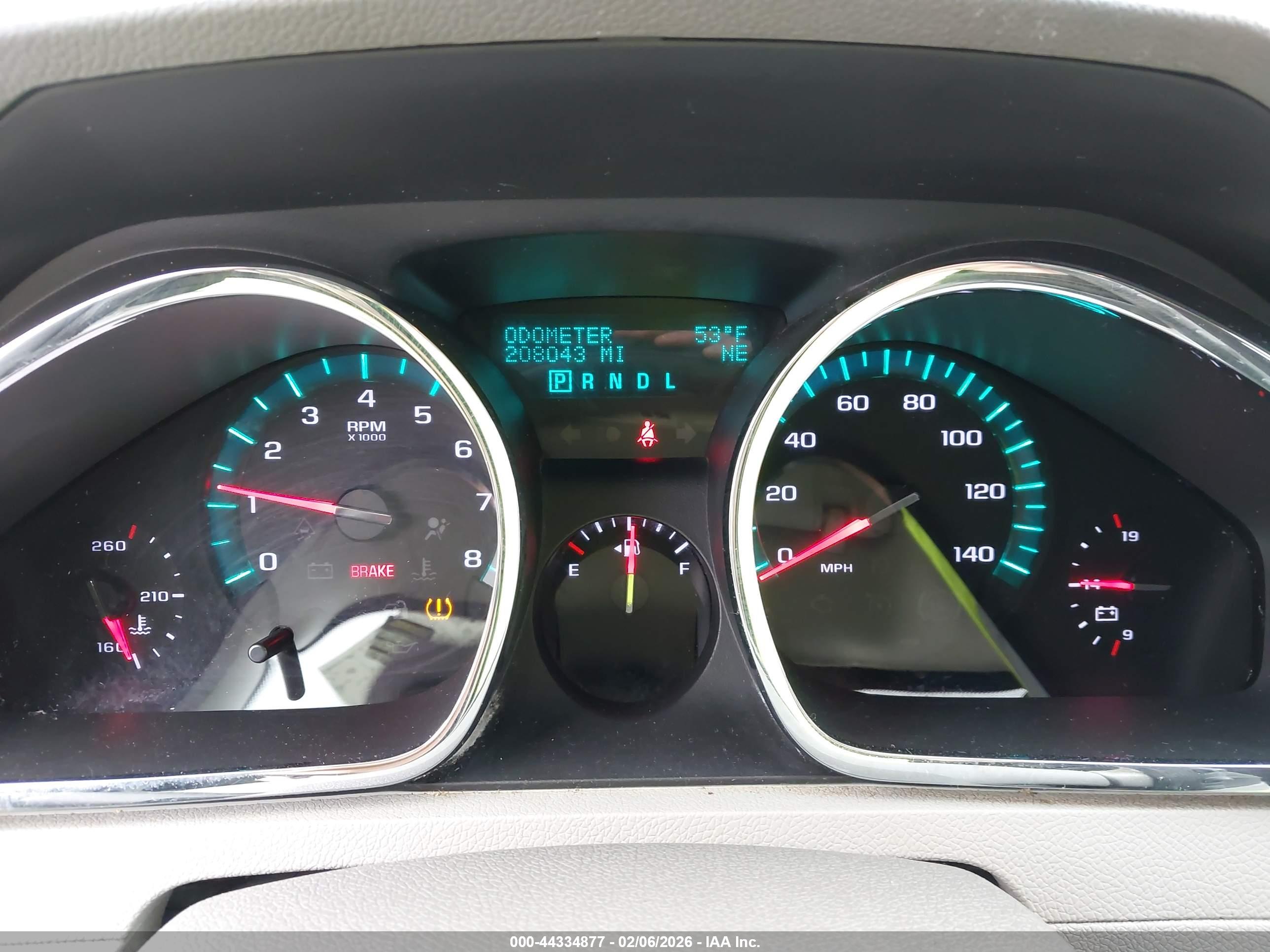 CHEVROLET TRAVERSE image 7