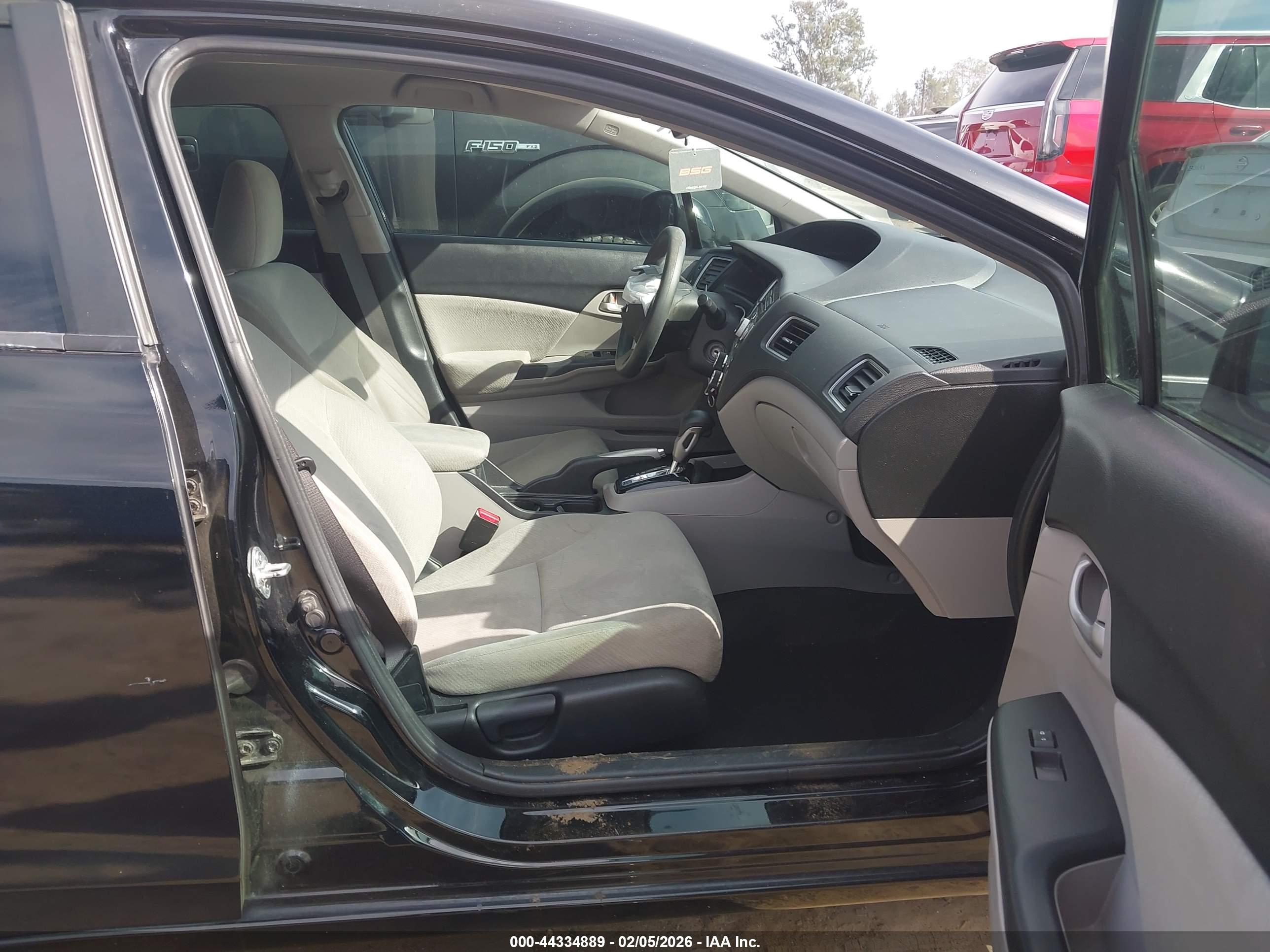 HONDA CIVIC image 5