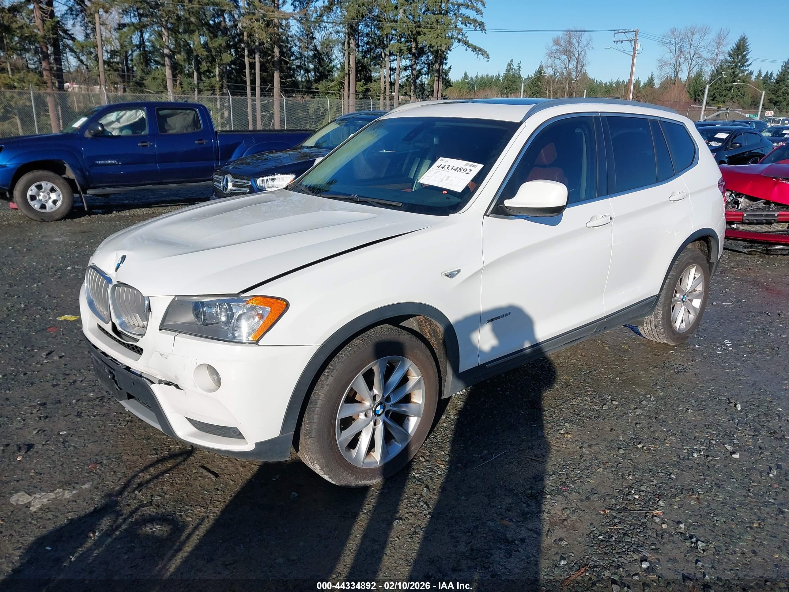 BMW X3 image 2