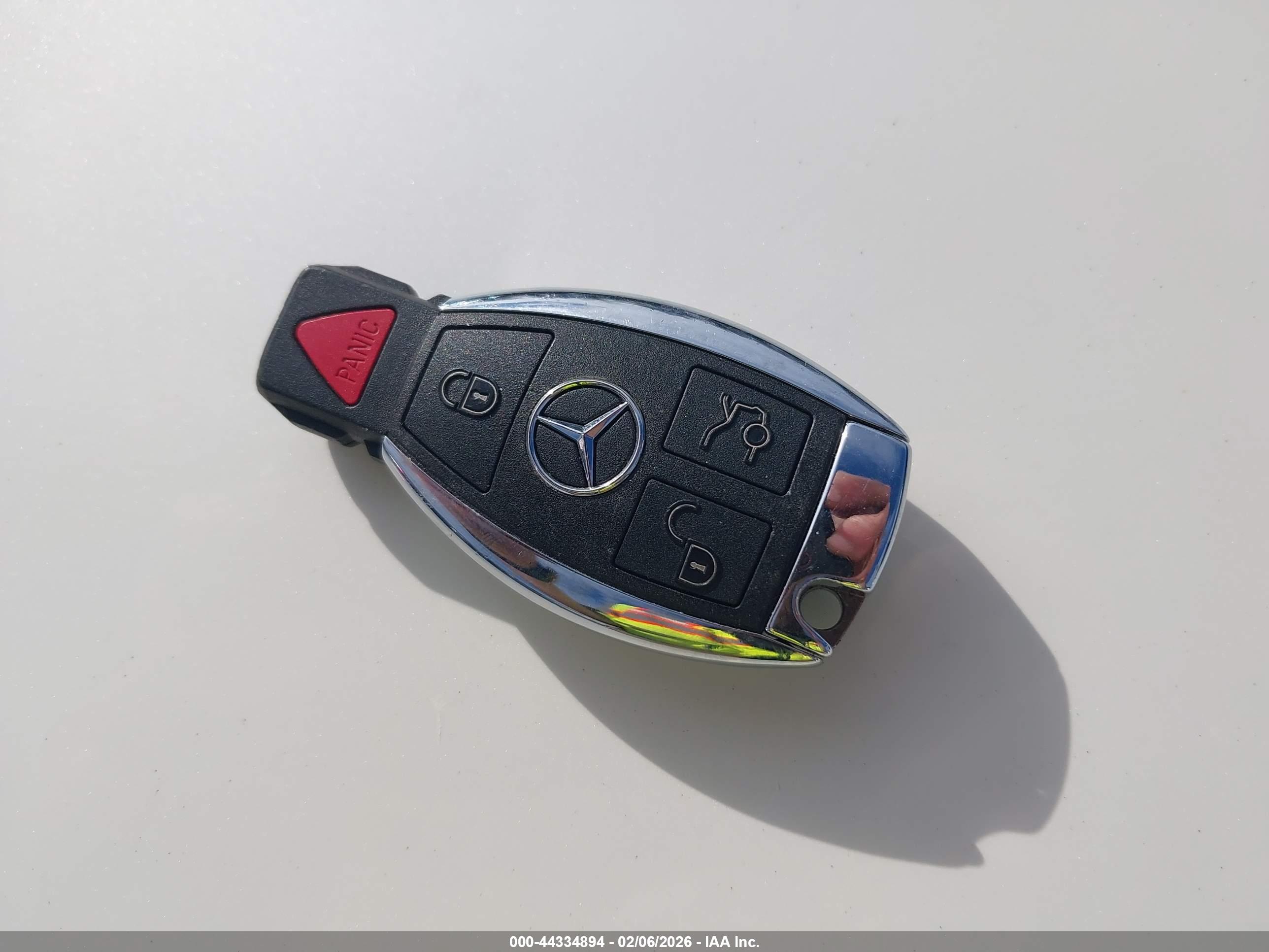 MERCEDES-BENZ GLC image 11