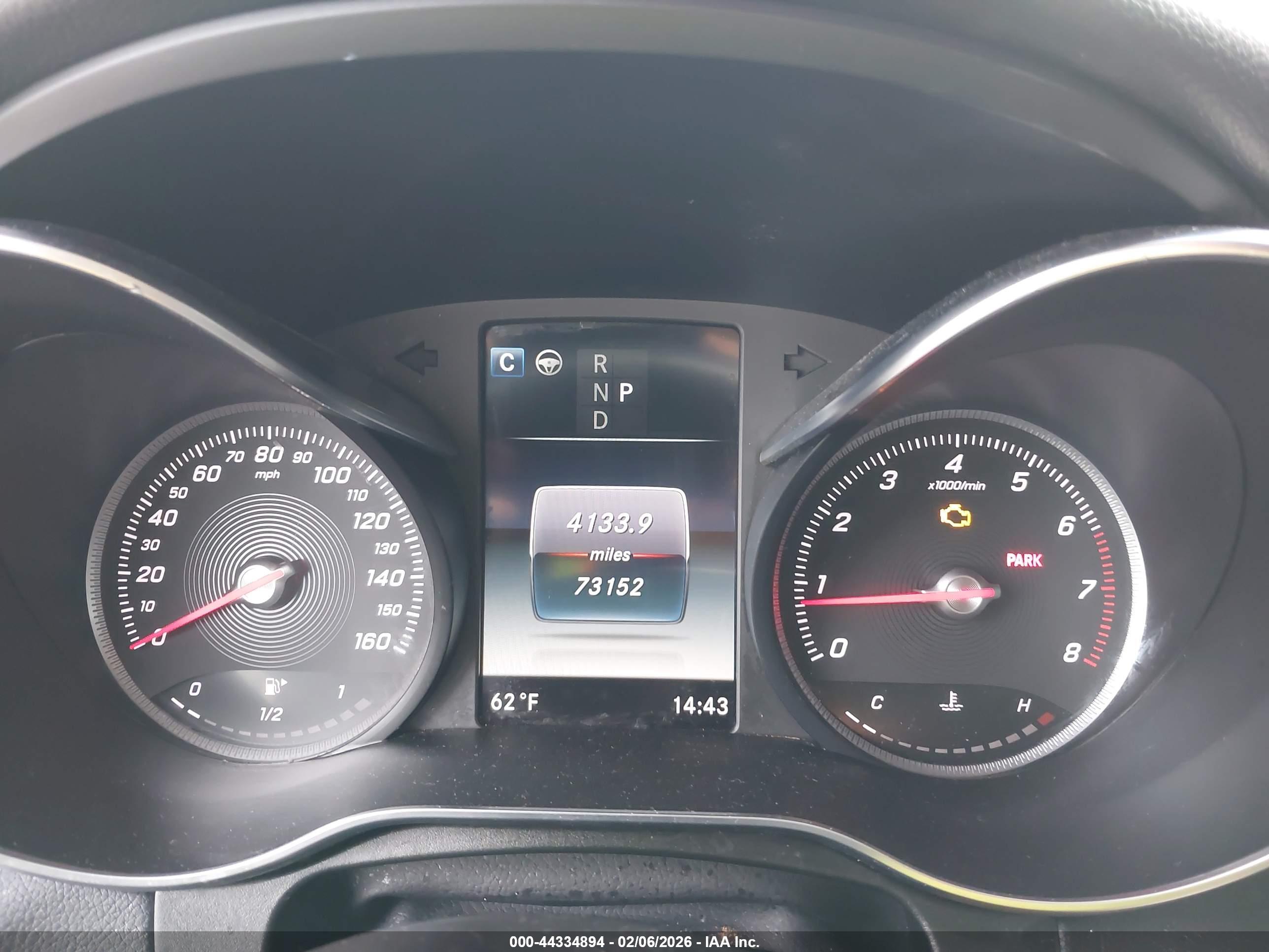 MERCEDES-BENZ GLC image 7