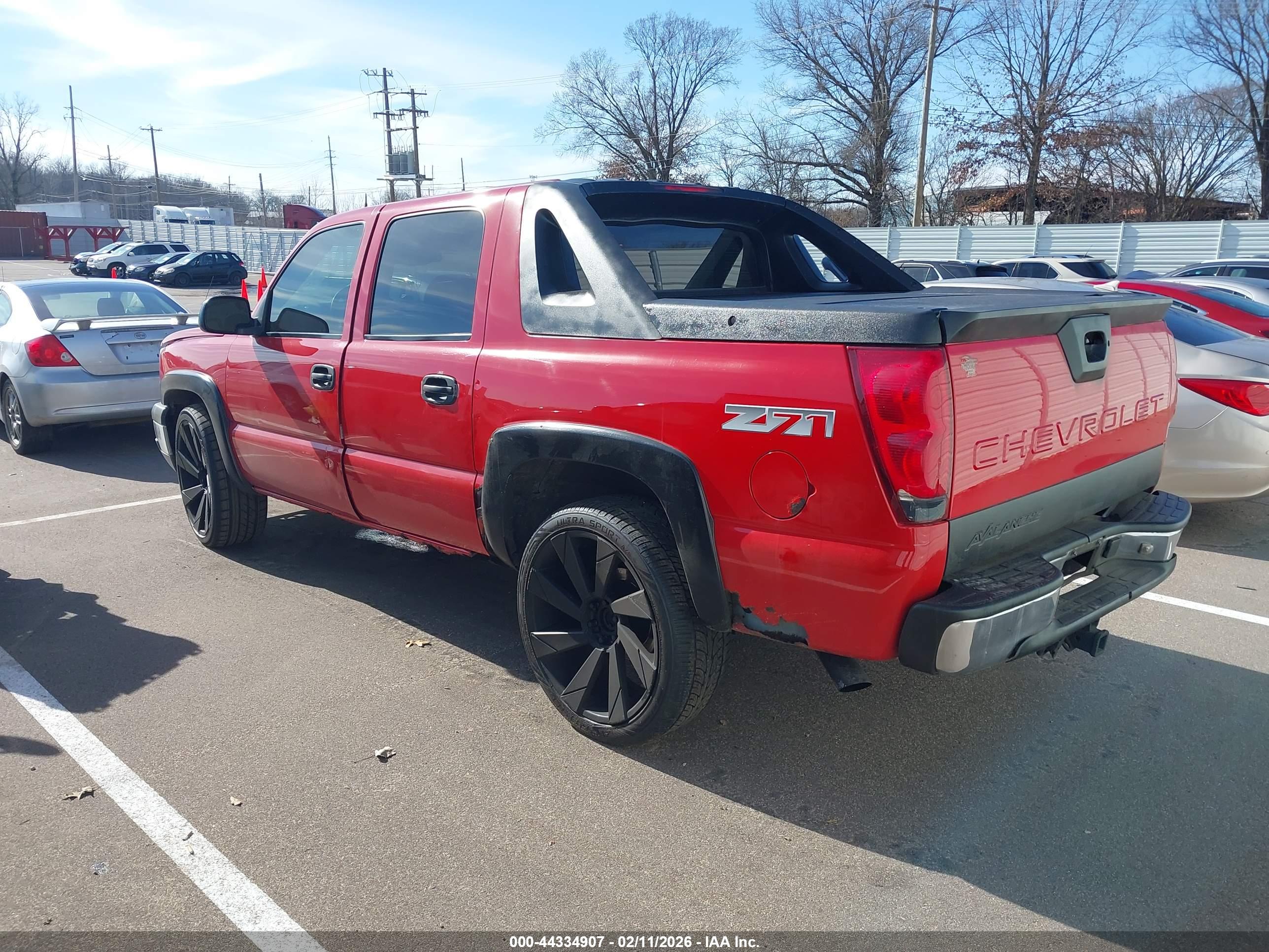 CHEVROLET AVALANCHE image 3