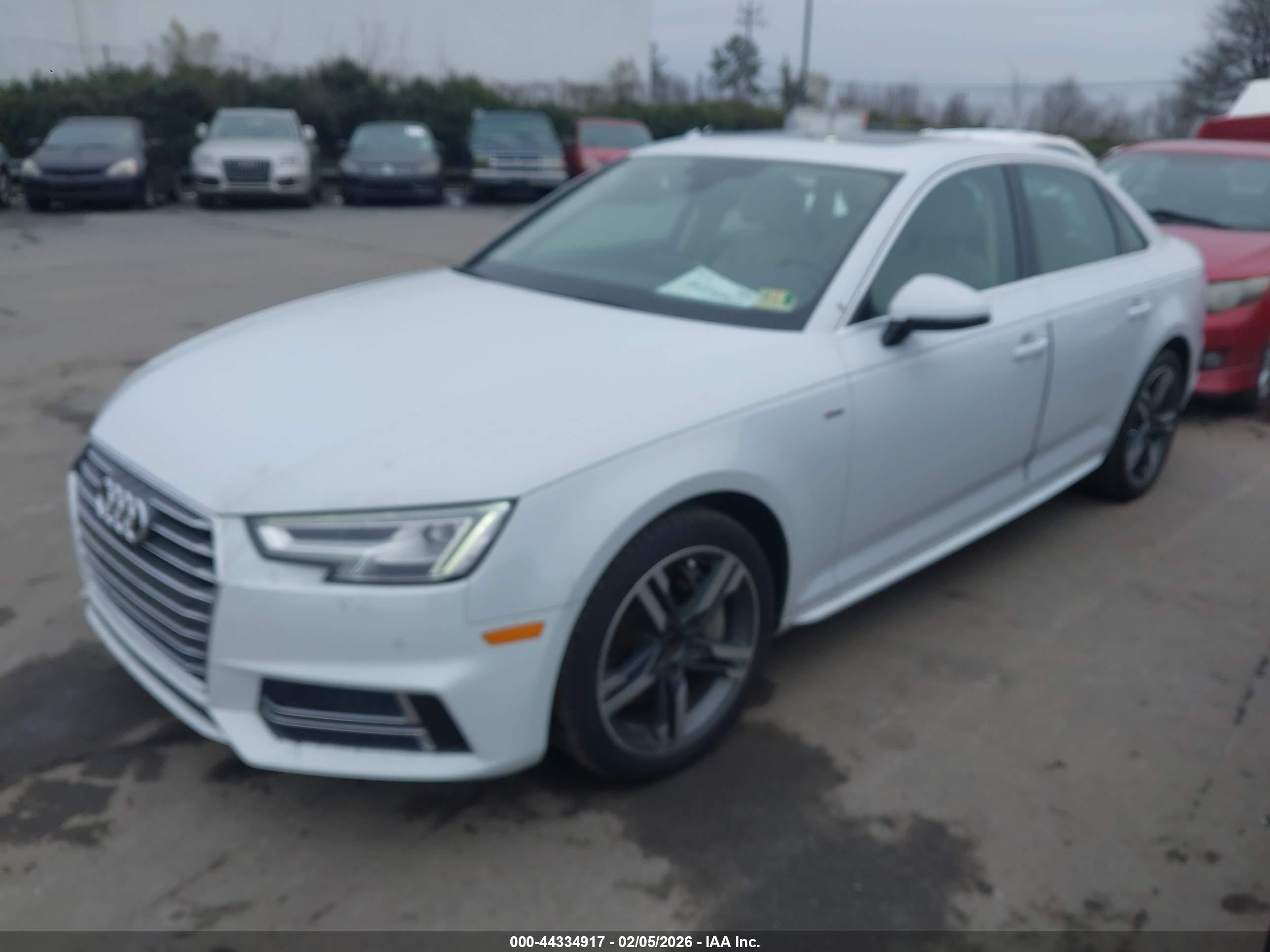 AUDI A4 image 2