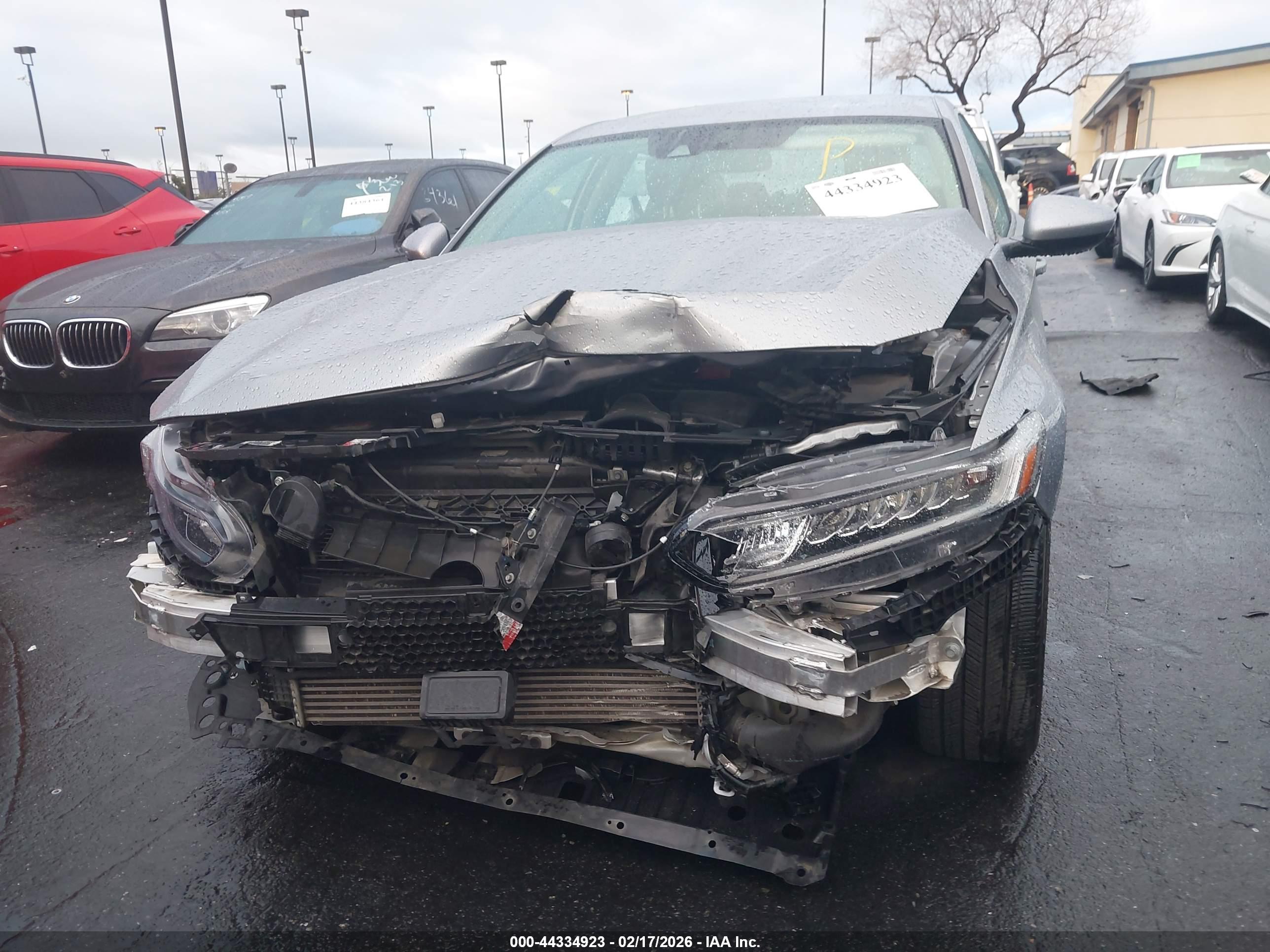 HONDA ACCORD image 6