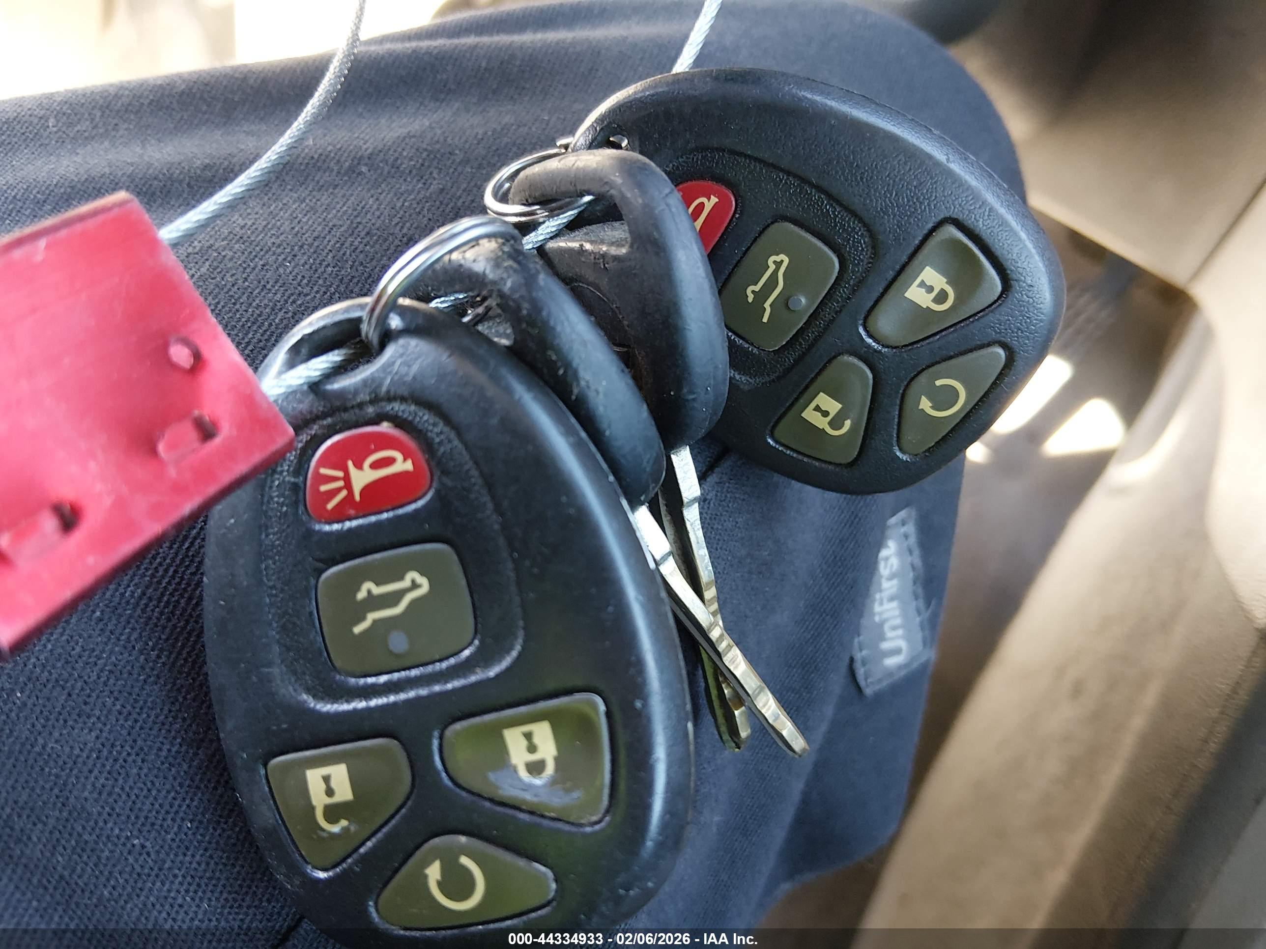 CHEVROLET TRAVERSE image 11