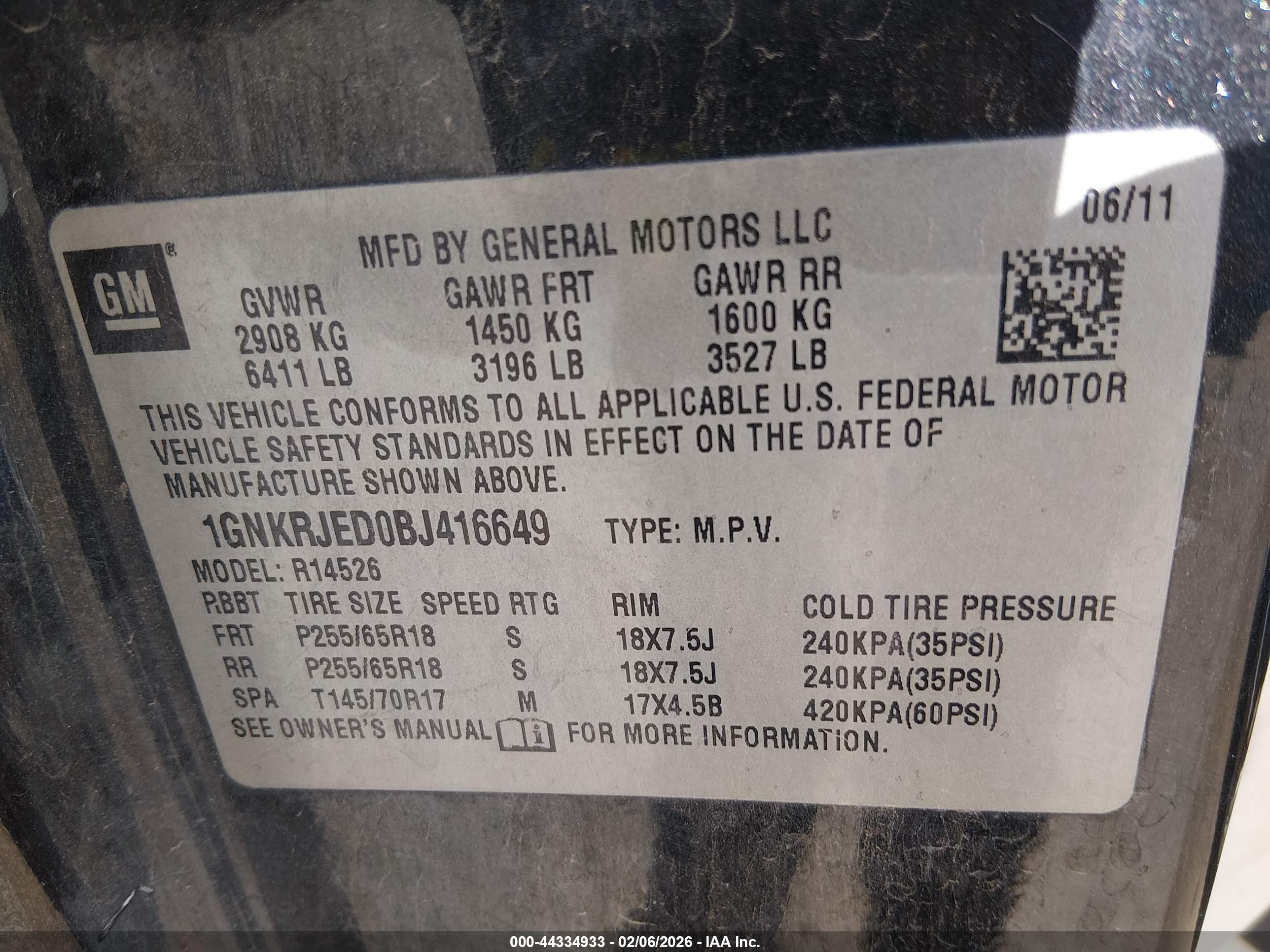 CHEVROLET TRAVERSE image 9