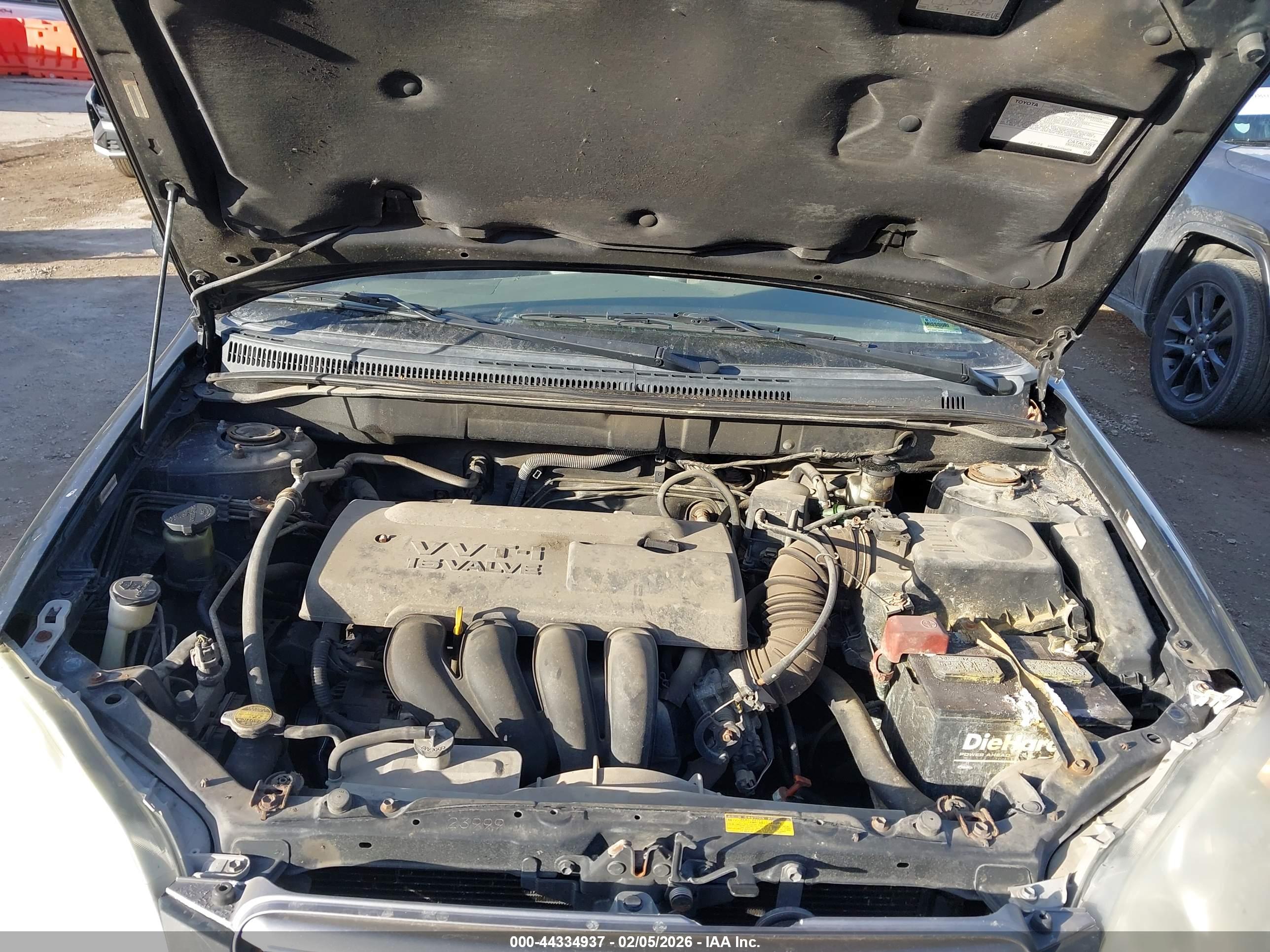 TOYOTA COROLLA image 10