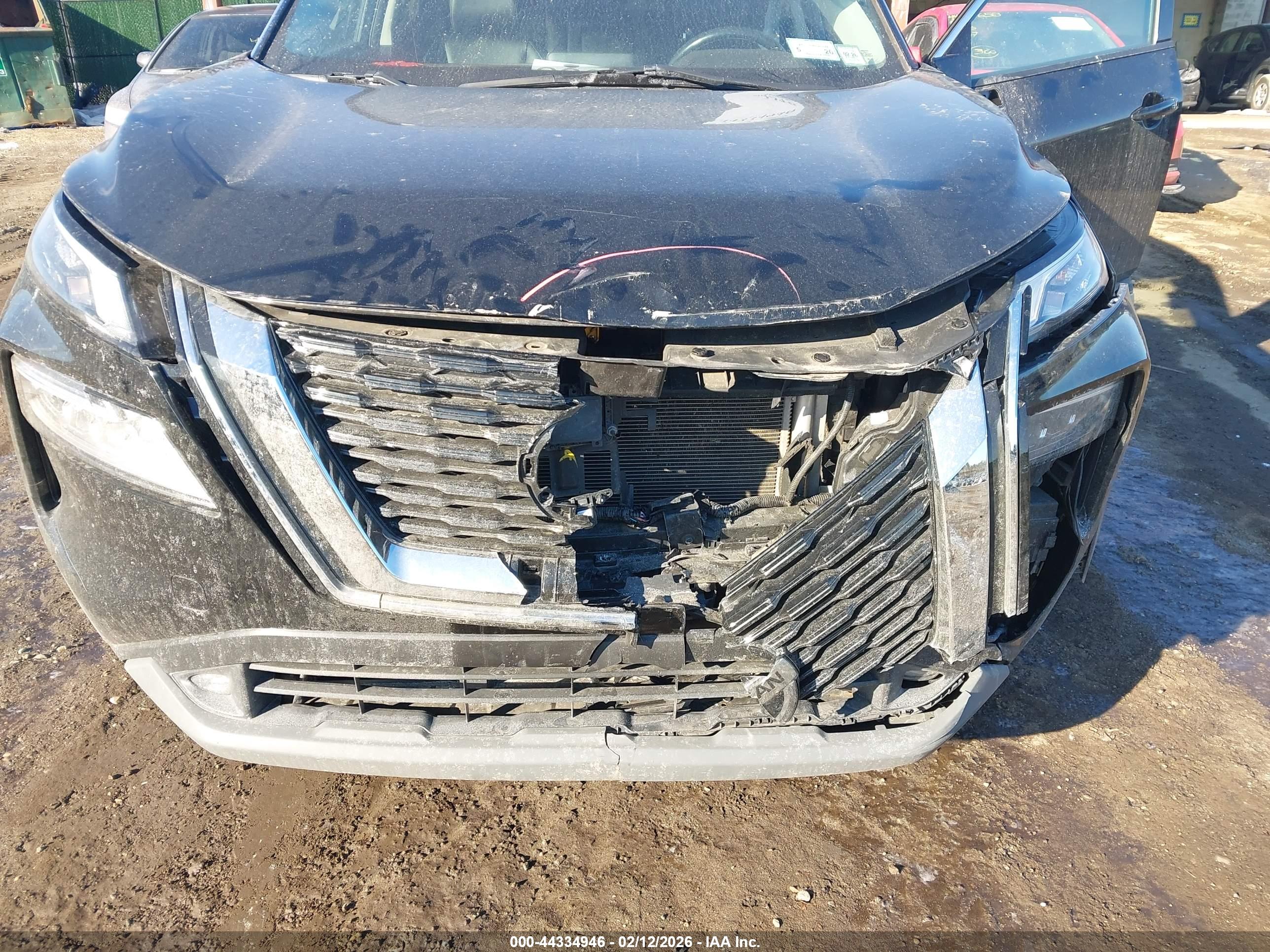 NISSAN ROGUE image 6