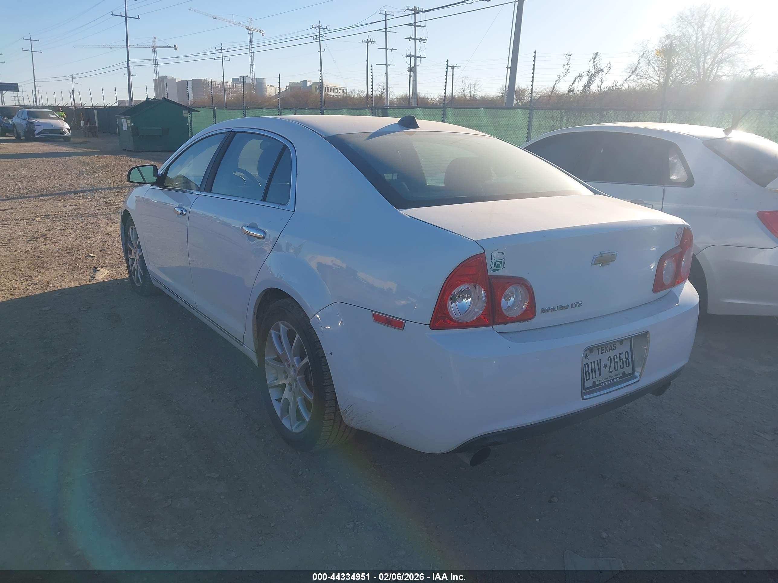 CHEVROLET MALIBU image 3