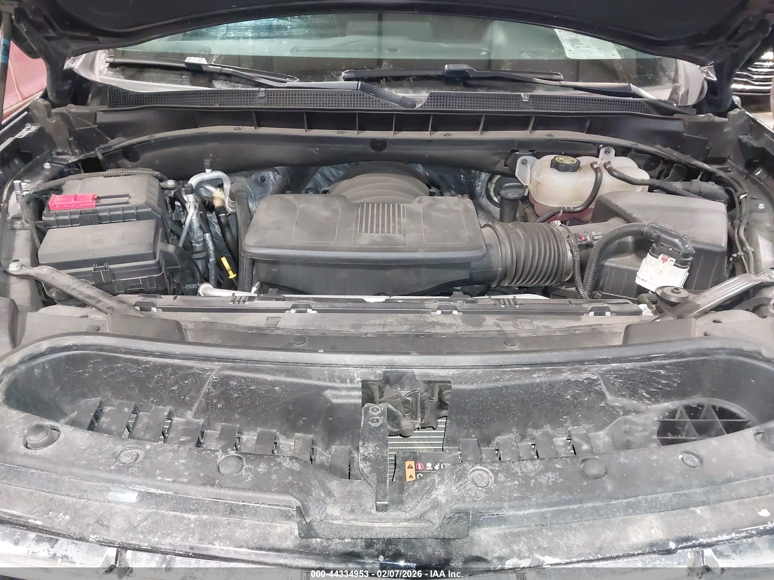 CHEVROLET SUBURBAN image 10