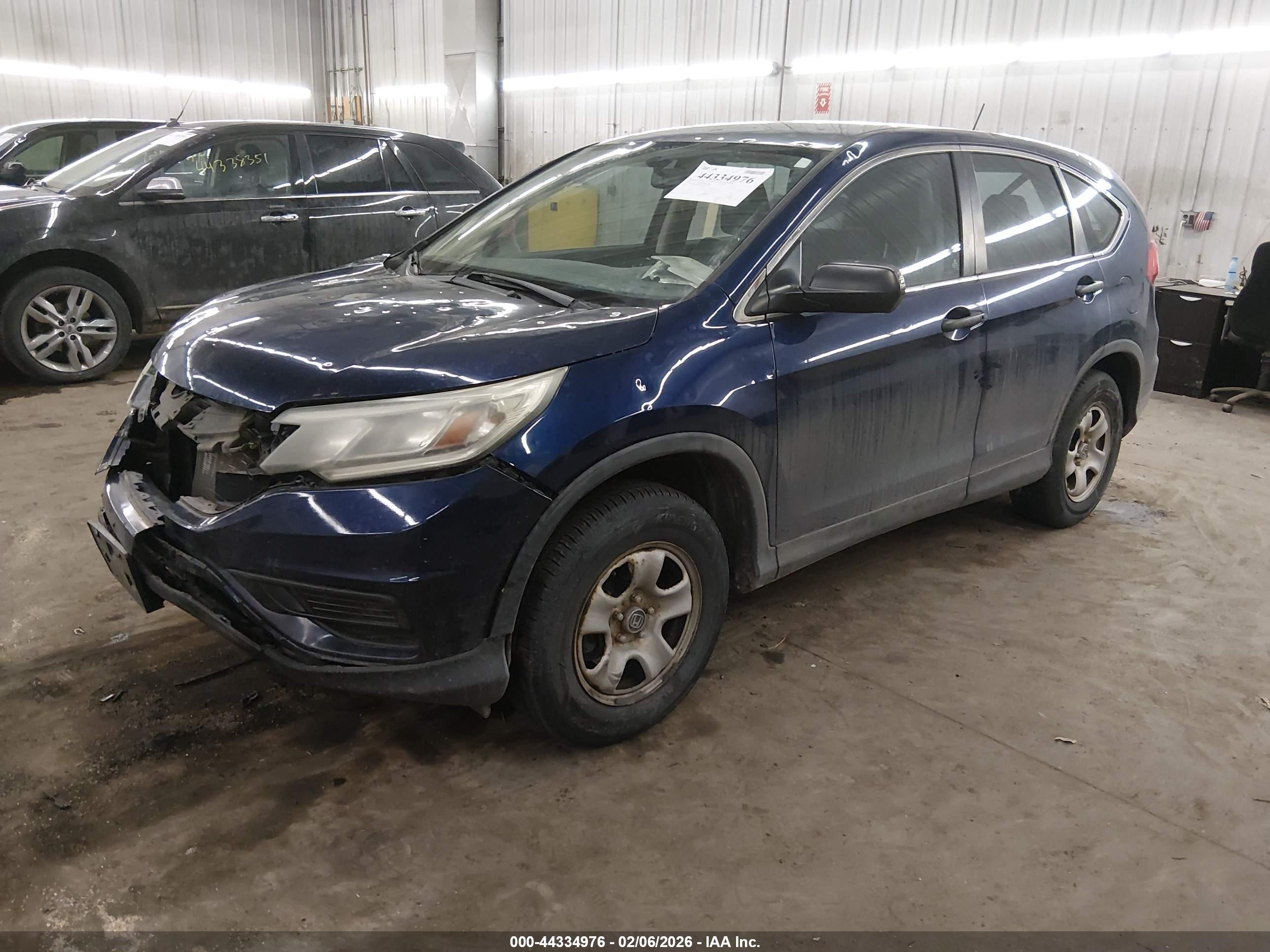 HONDA CR-V image 2