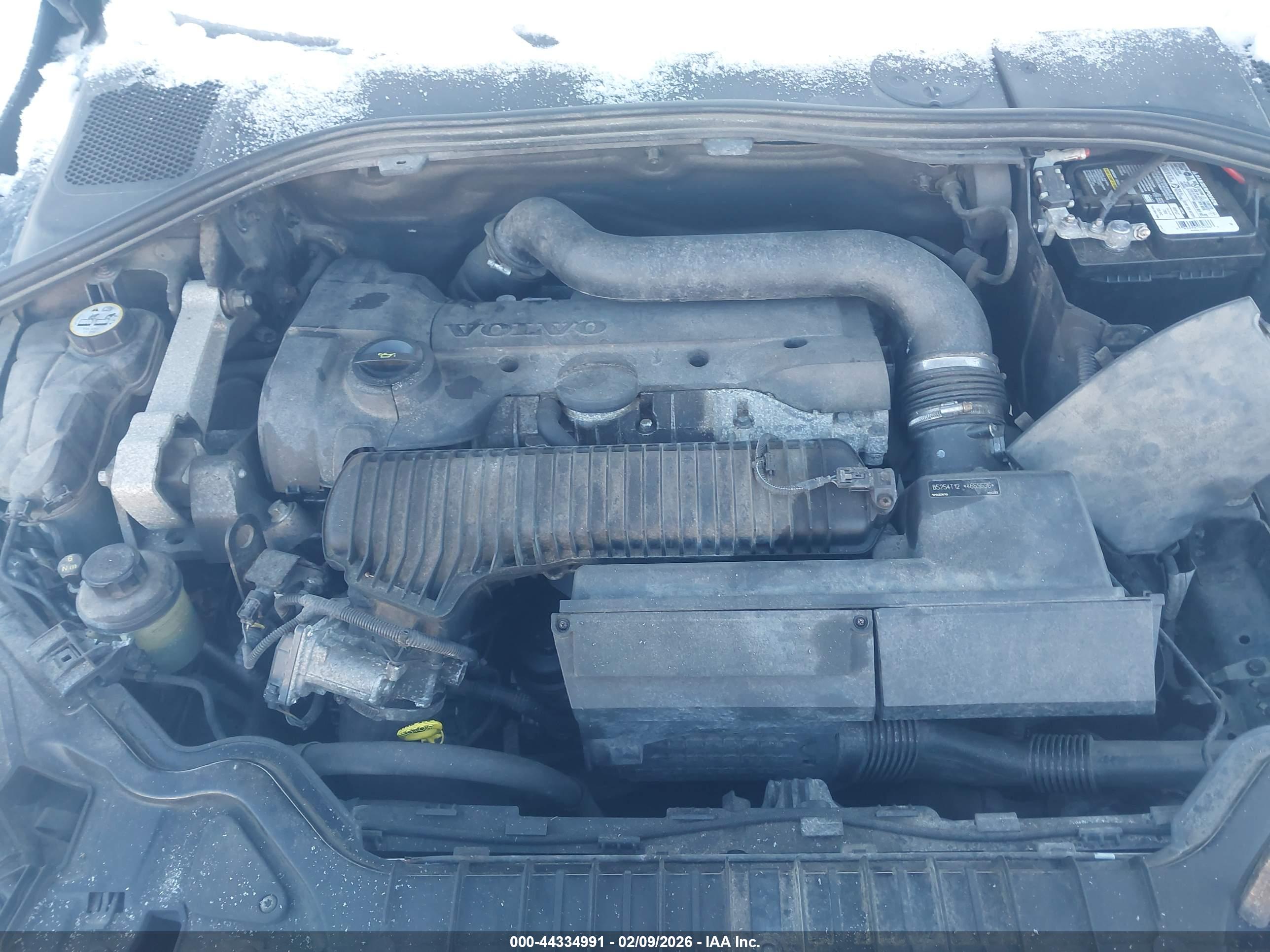 VOLVO S60 image 10