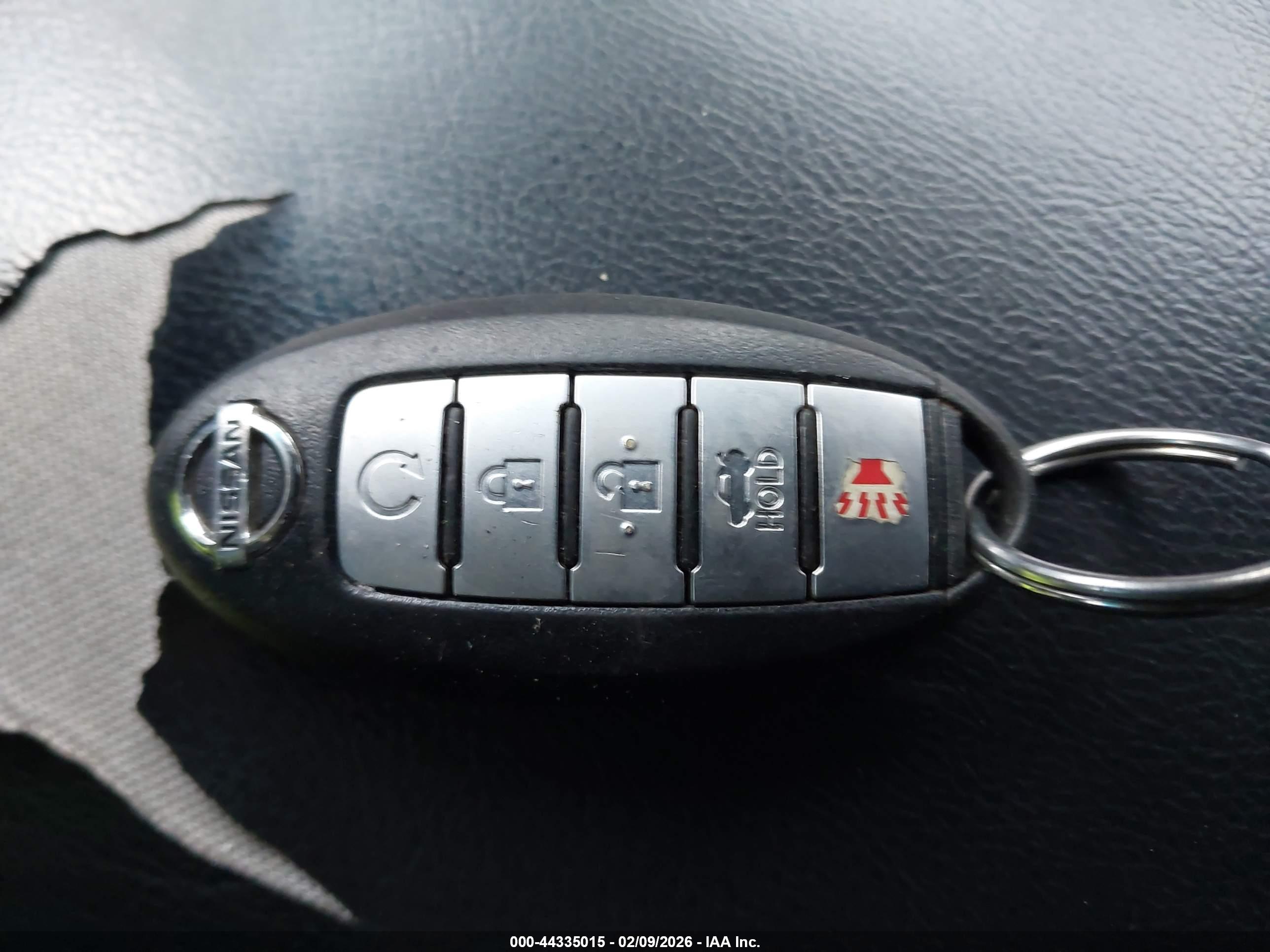 NISSAN ALTIMA image 11