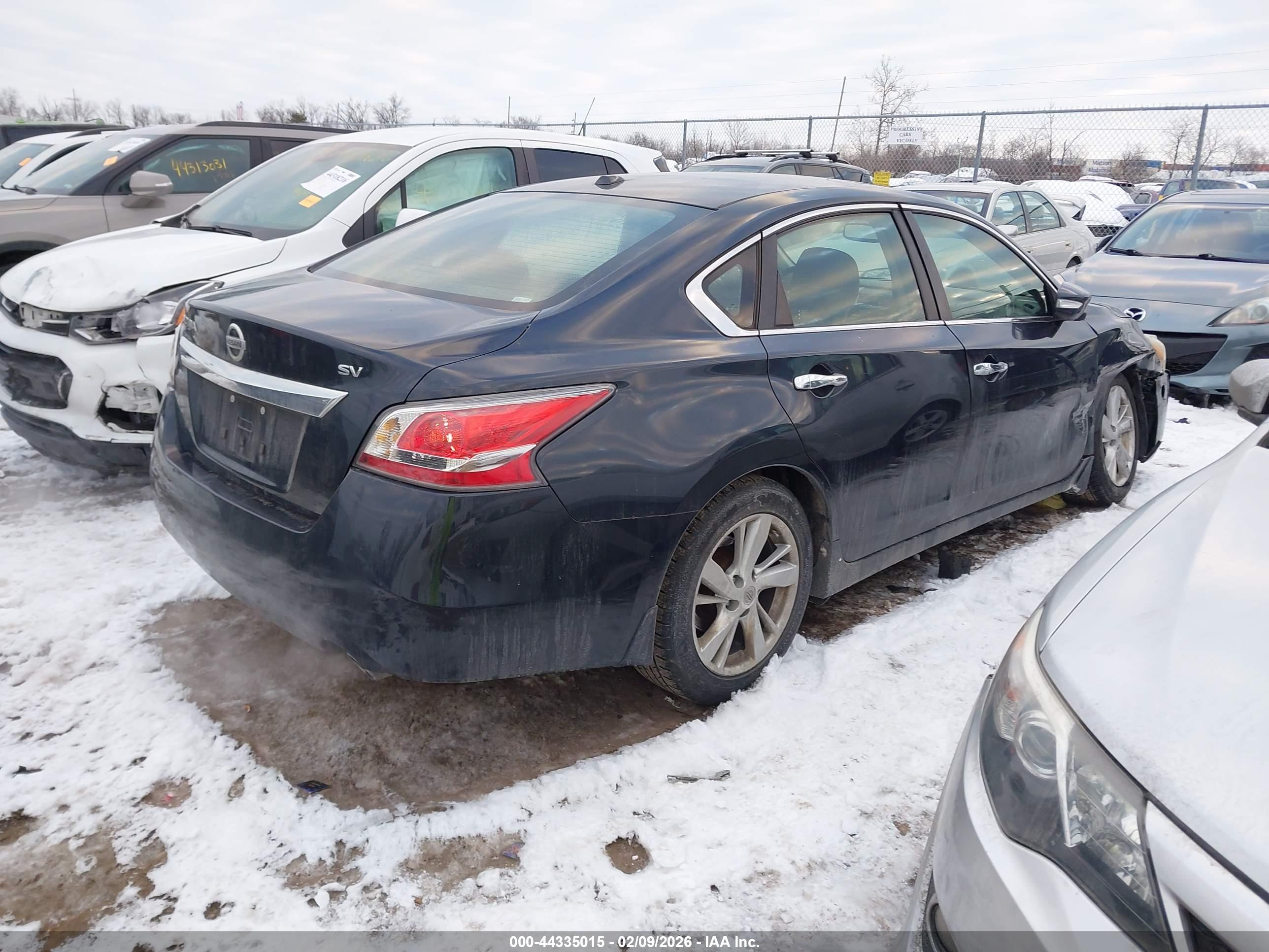 NISSAN ALTIMA image 4