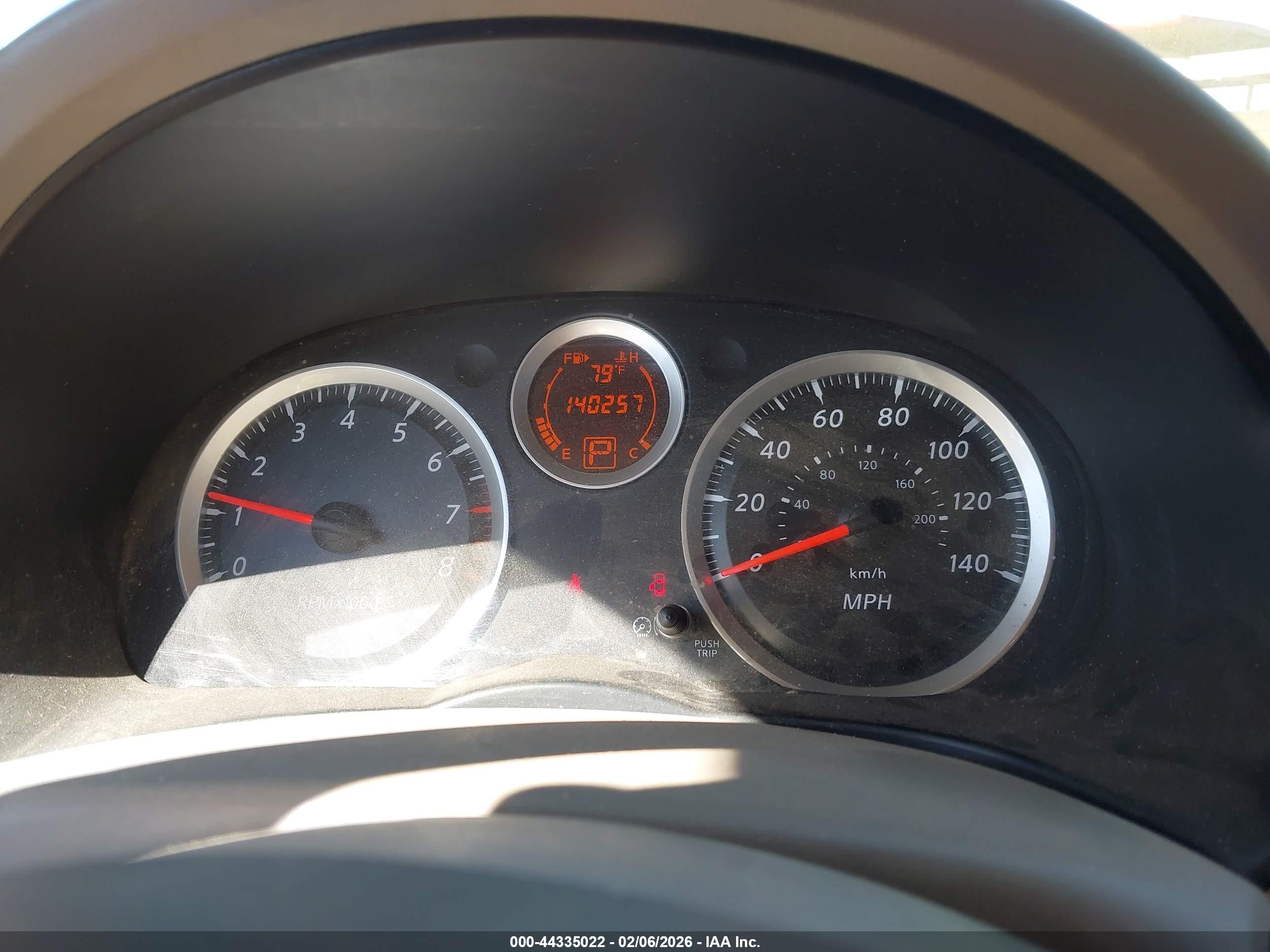 NISSAN SENTRA image 7