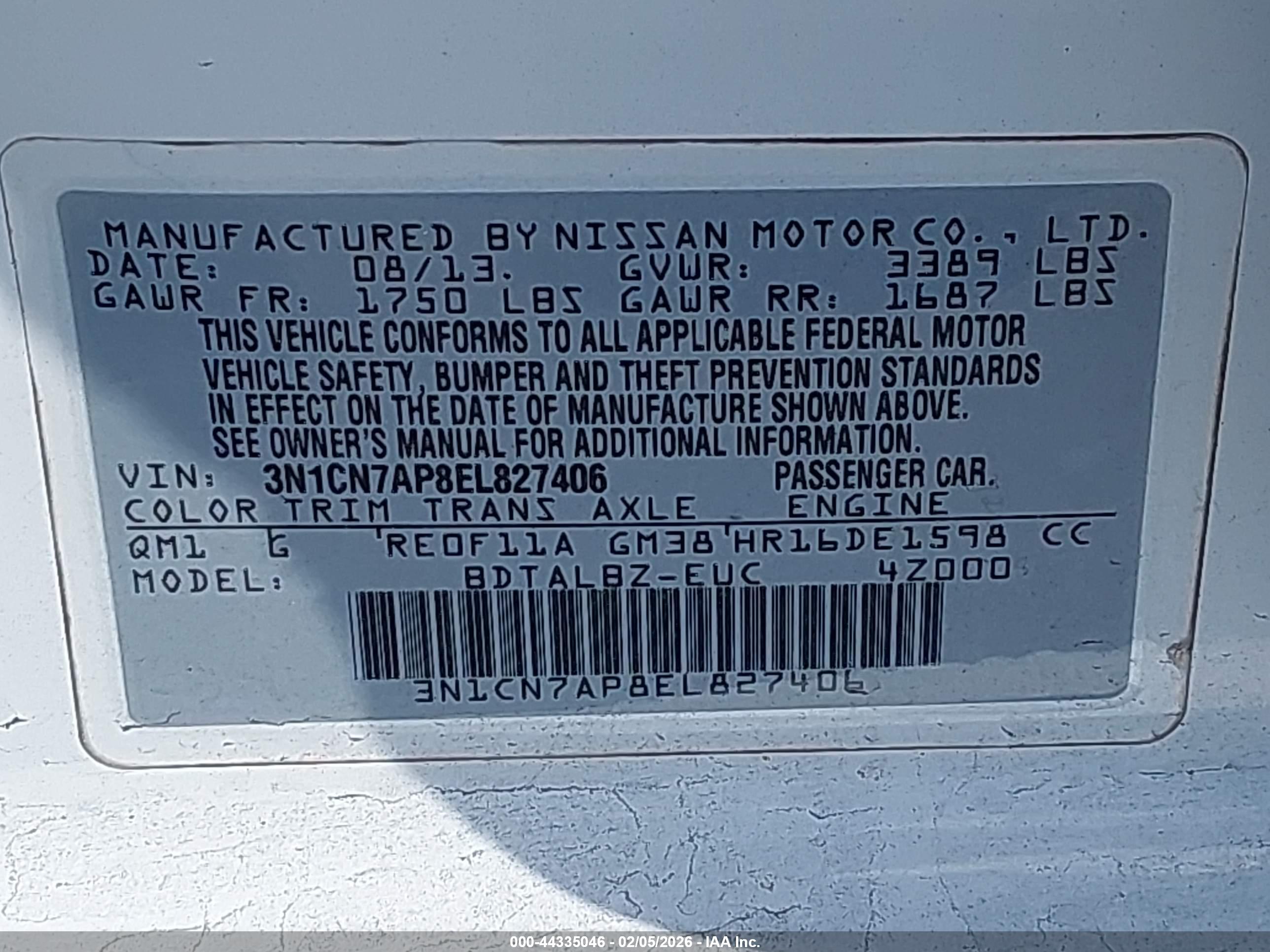 NISSAN VERSA image 9
