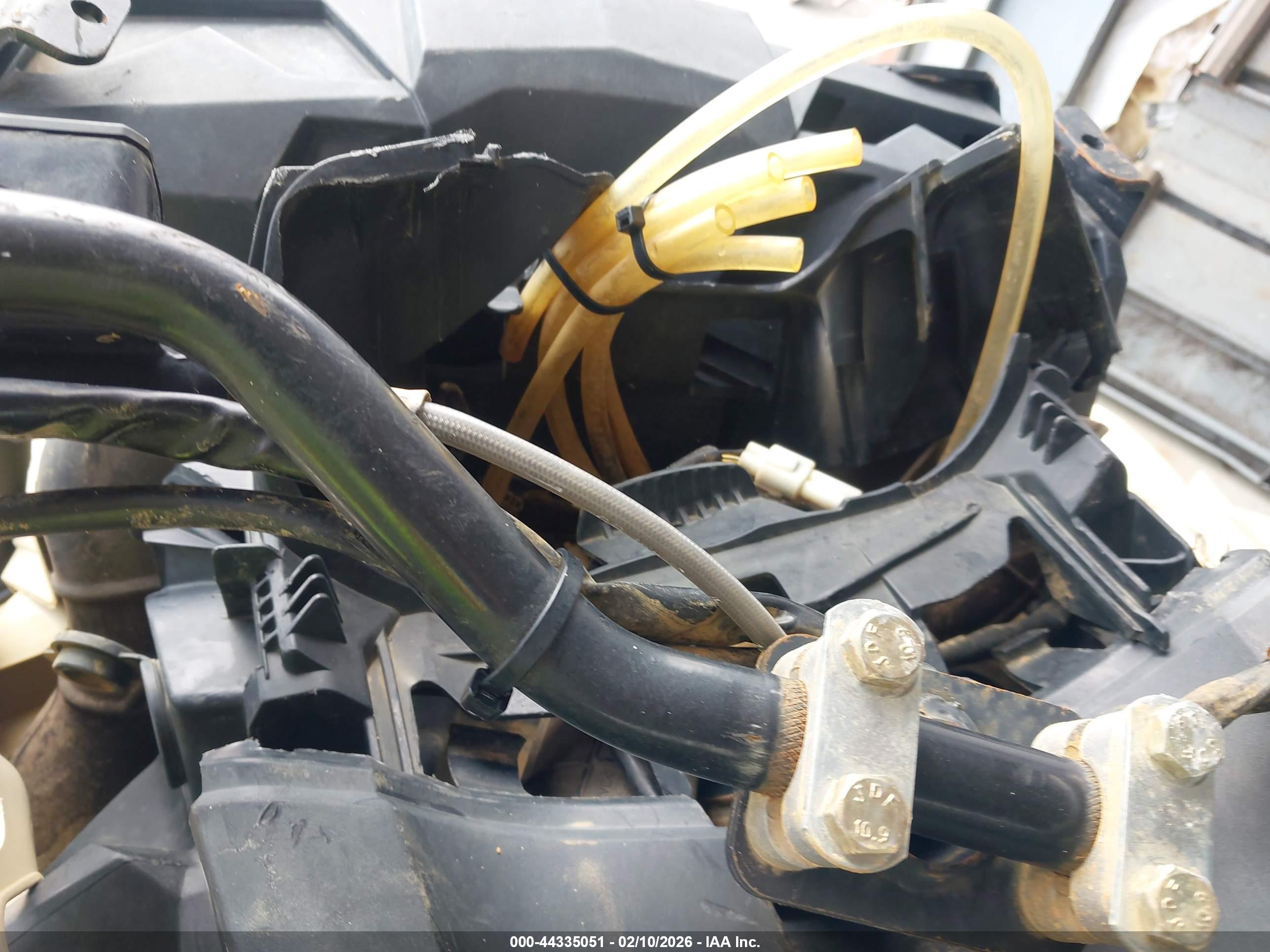 CAN-AM OUTLANDER image 7