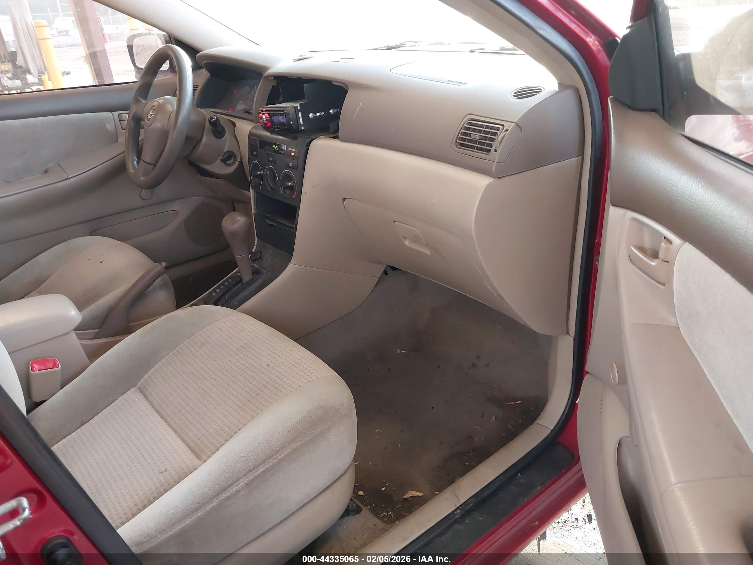 TOYOTA COROLLA image 5