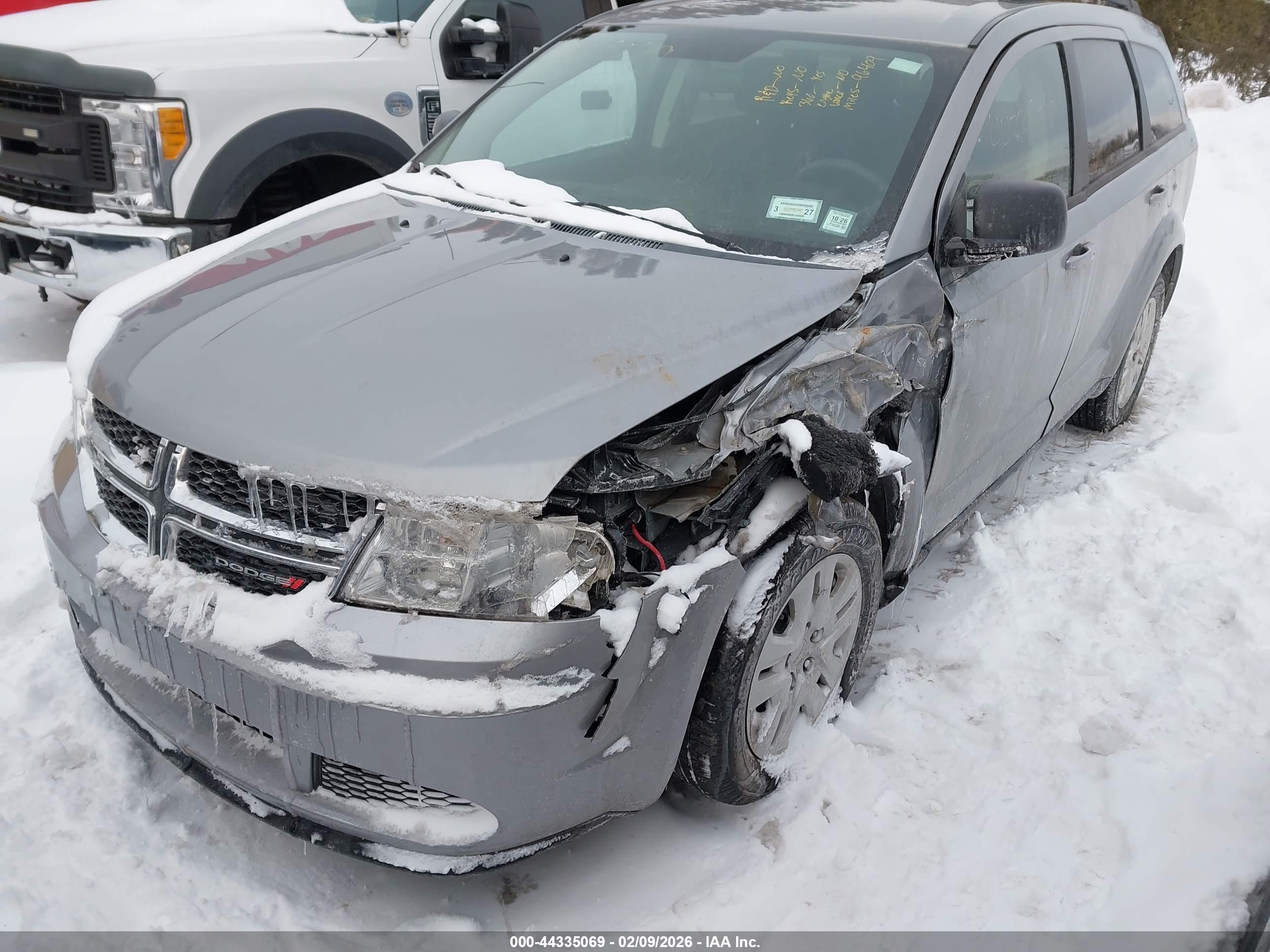 DODGE JOURNEY image 2