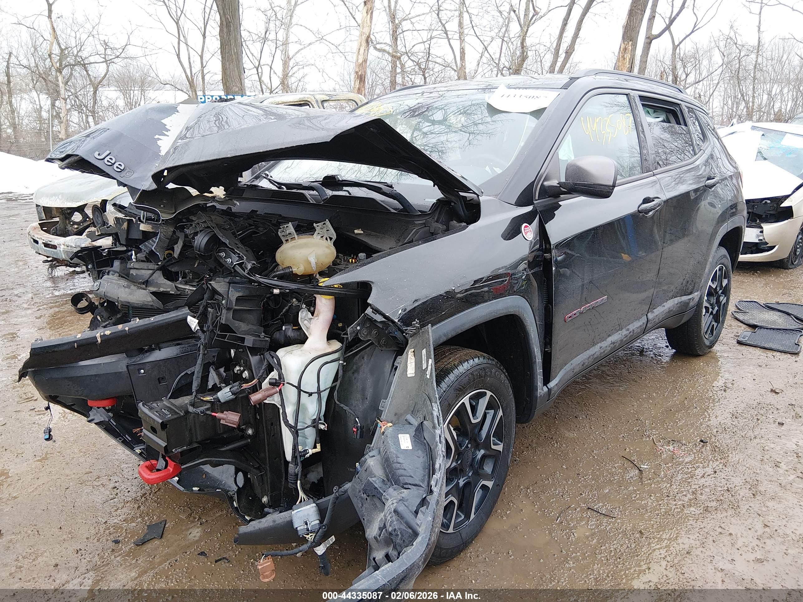 JEEP COMPASS image 2