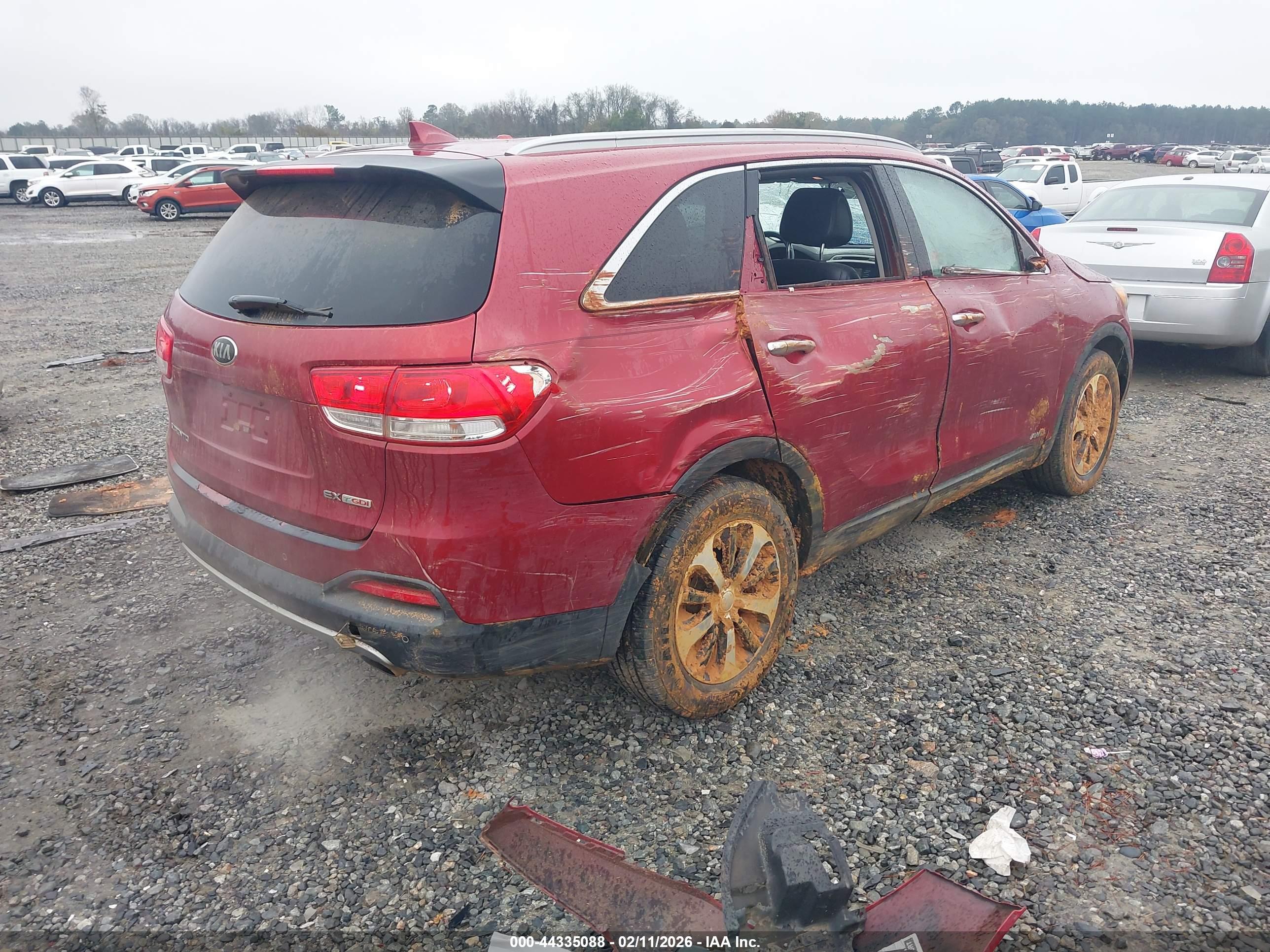 KIA SORENTO image 4