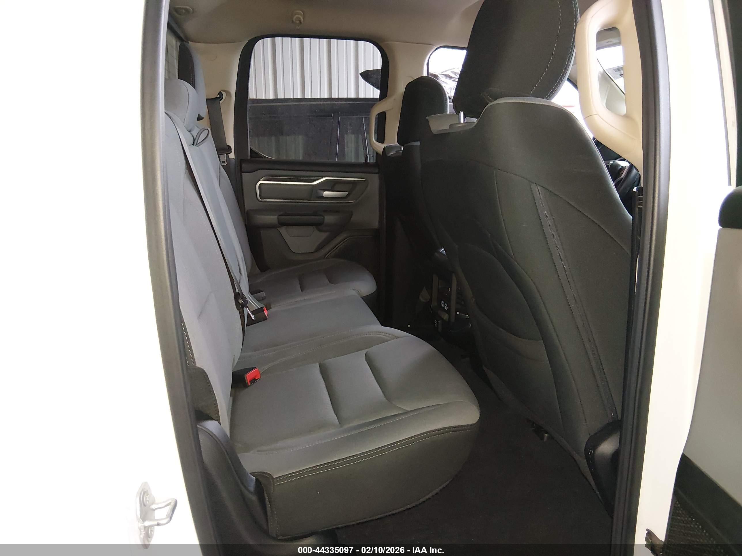 RAM 1500 image 8