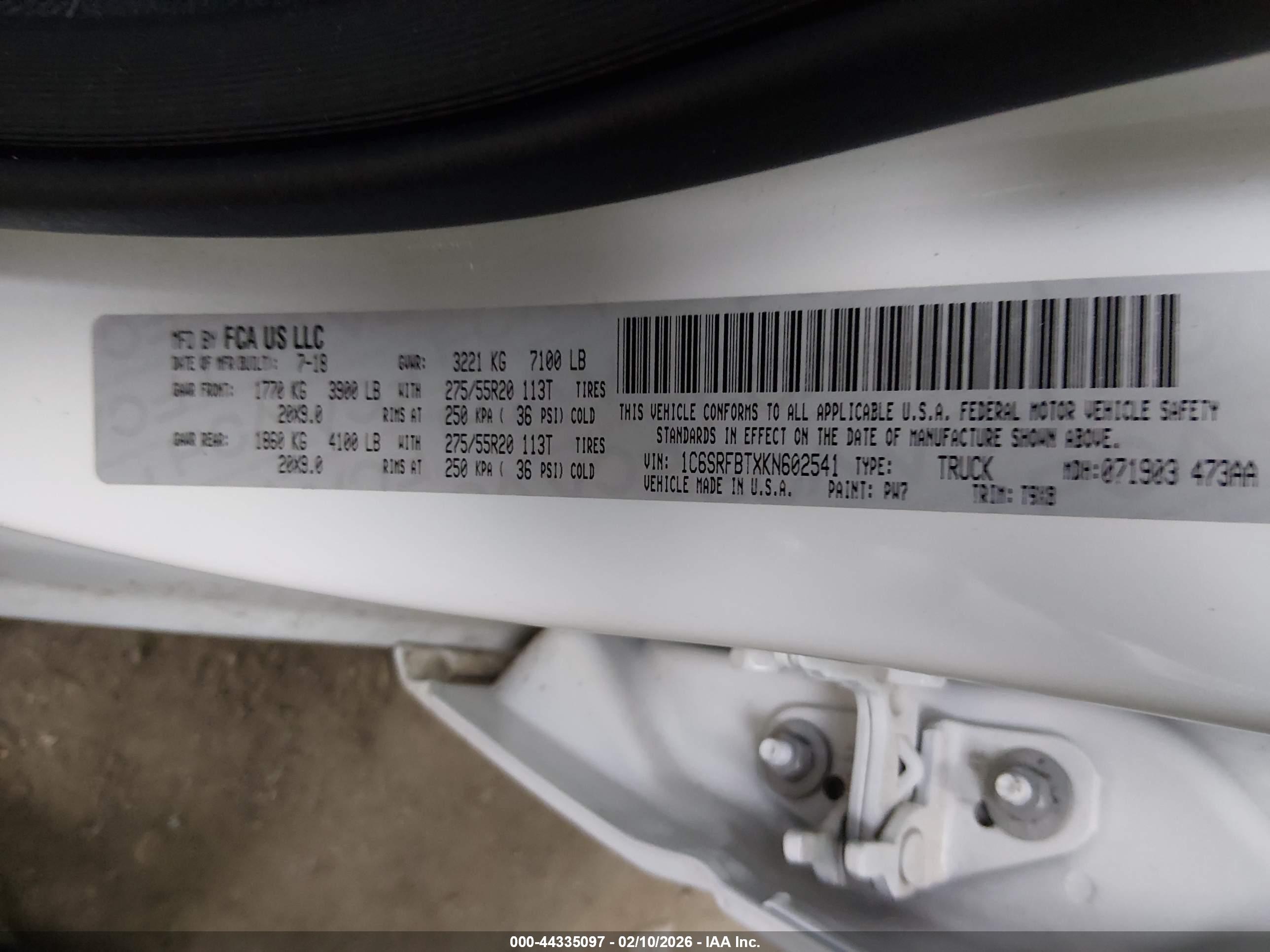 RAM 1500 image 9