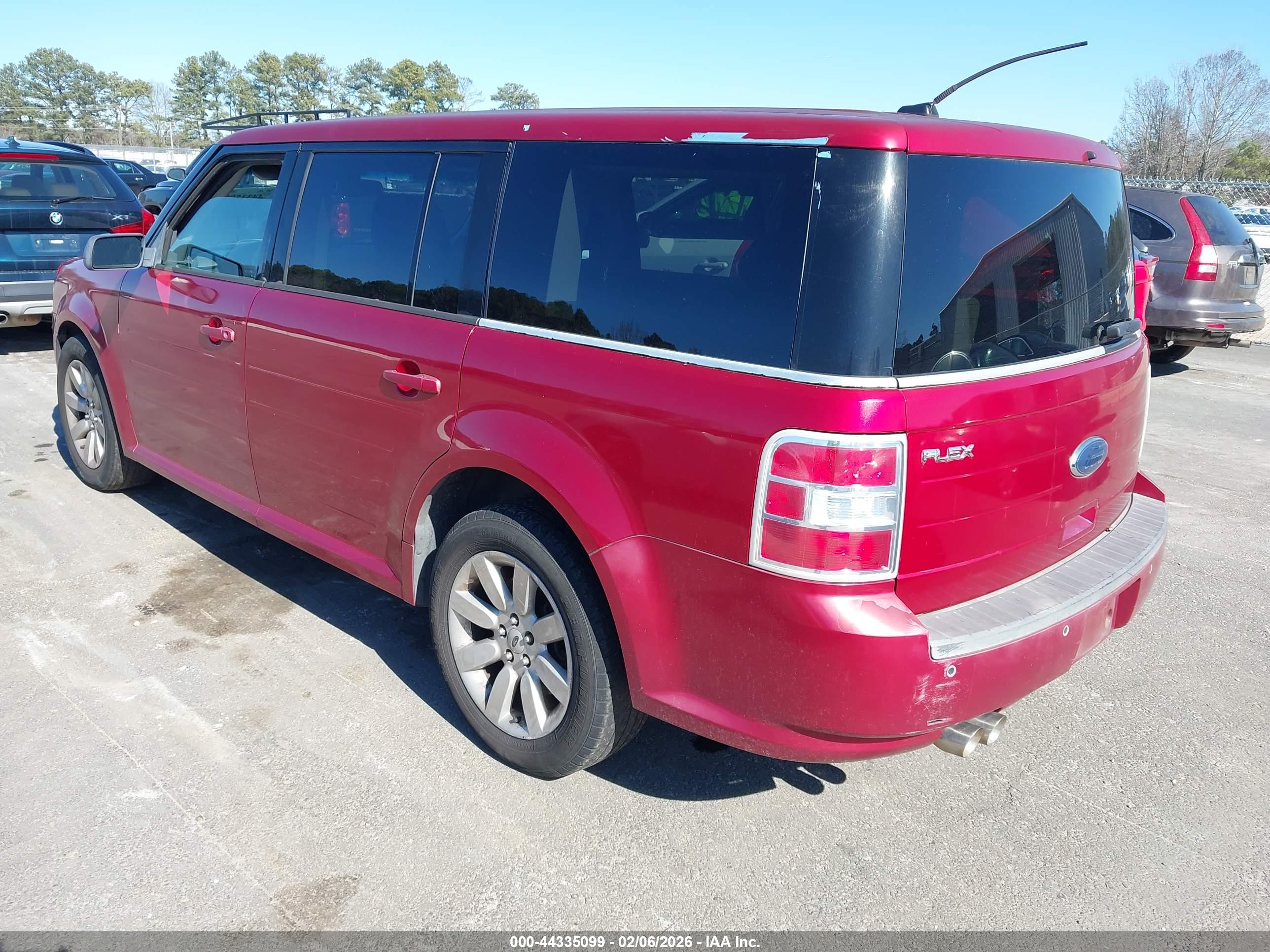 FORD FLEX image 3