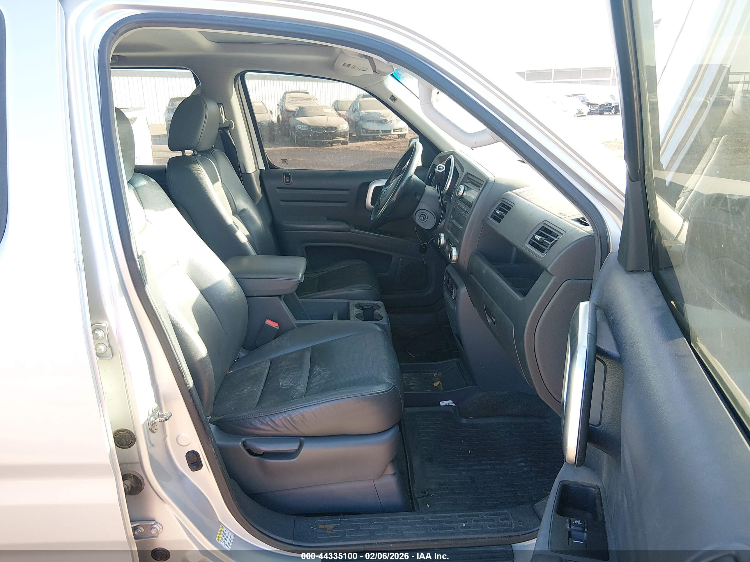 HONDA RIDGELINE image 5
