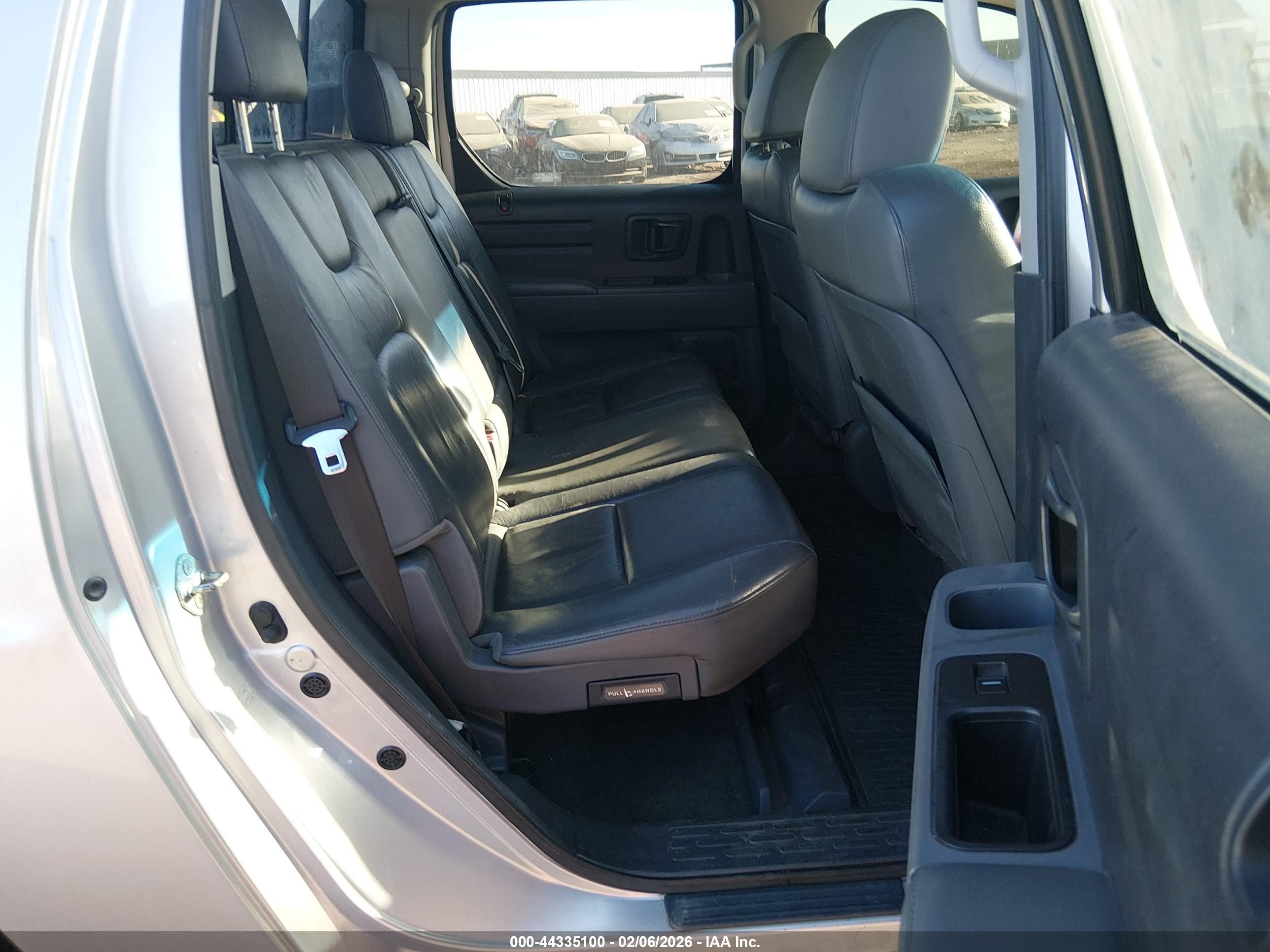 HONDA RIDGELINE image 8