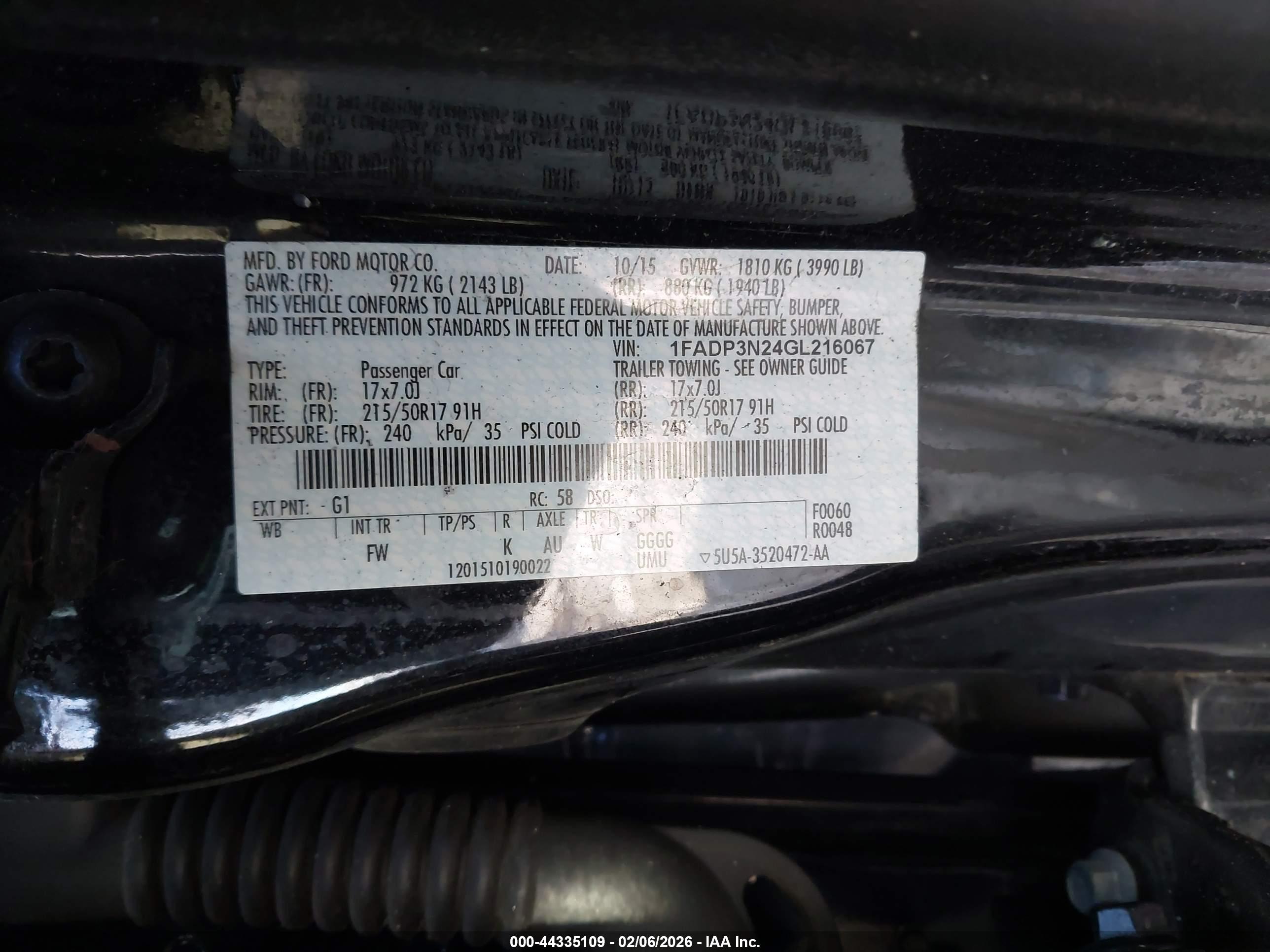 FORD FOCUS image 9