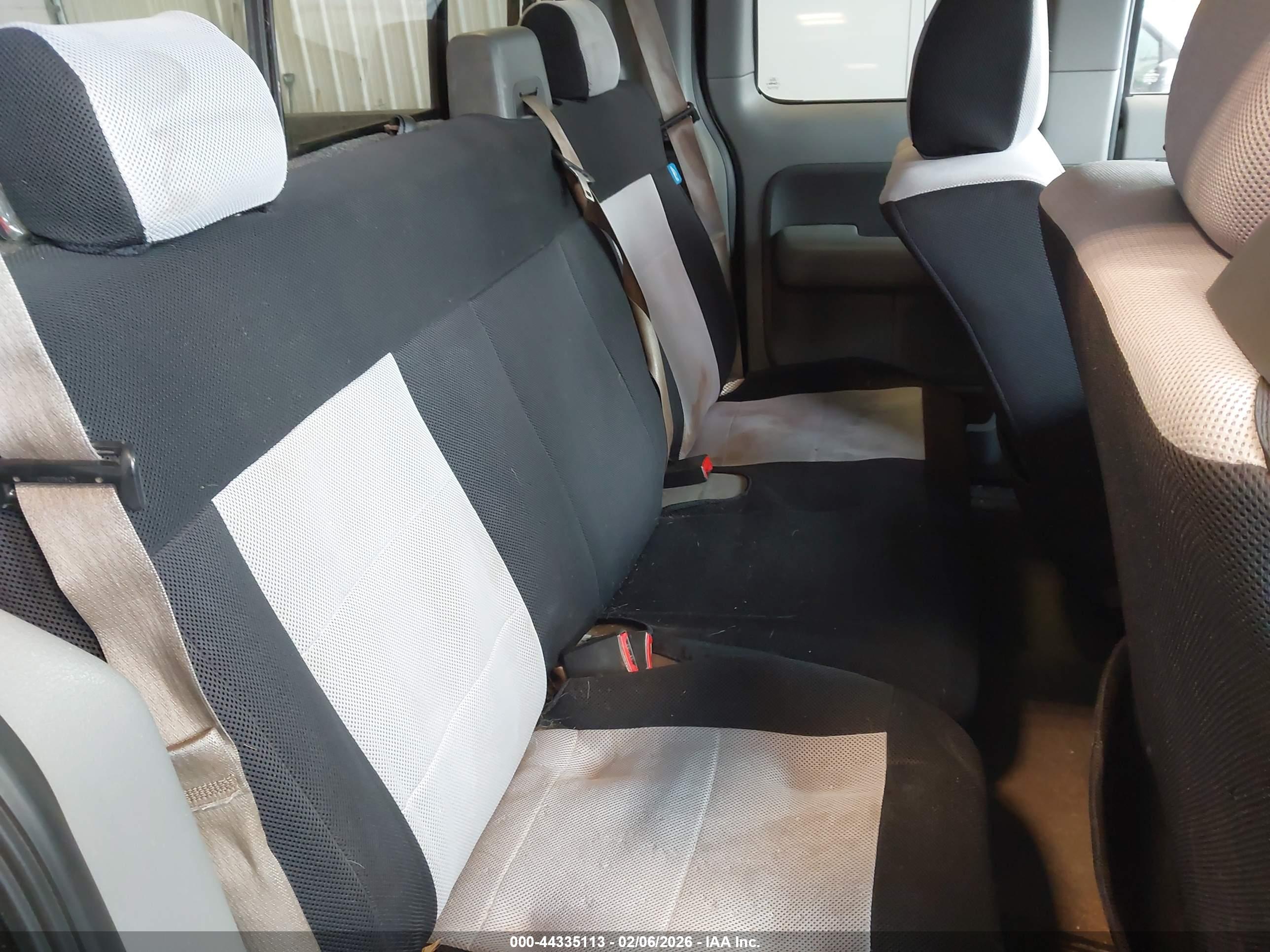 FORD F-150 image 8