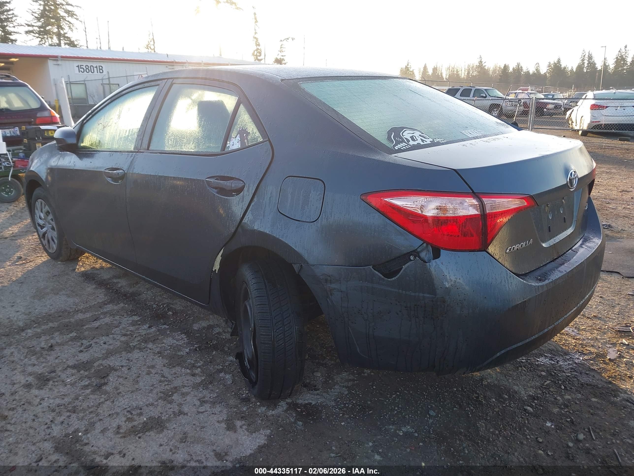TOYOTA COROLLA image 3