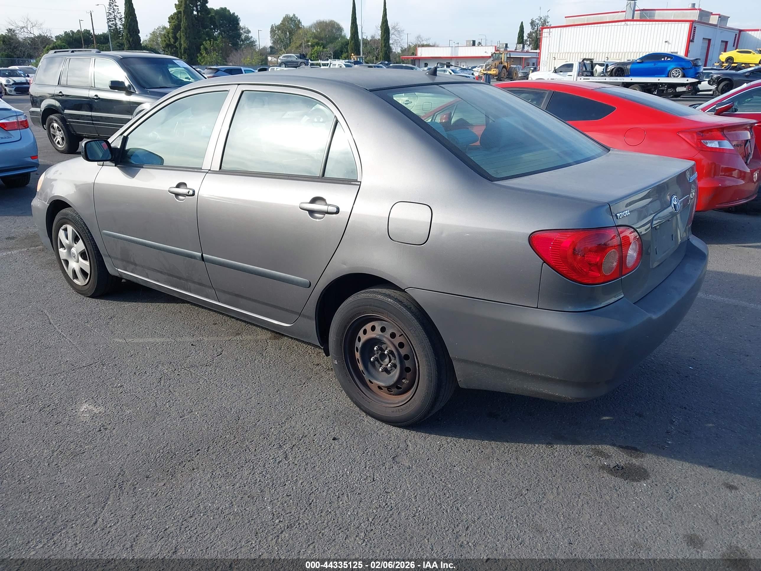 TOYOTA COROLLA image 3