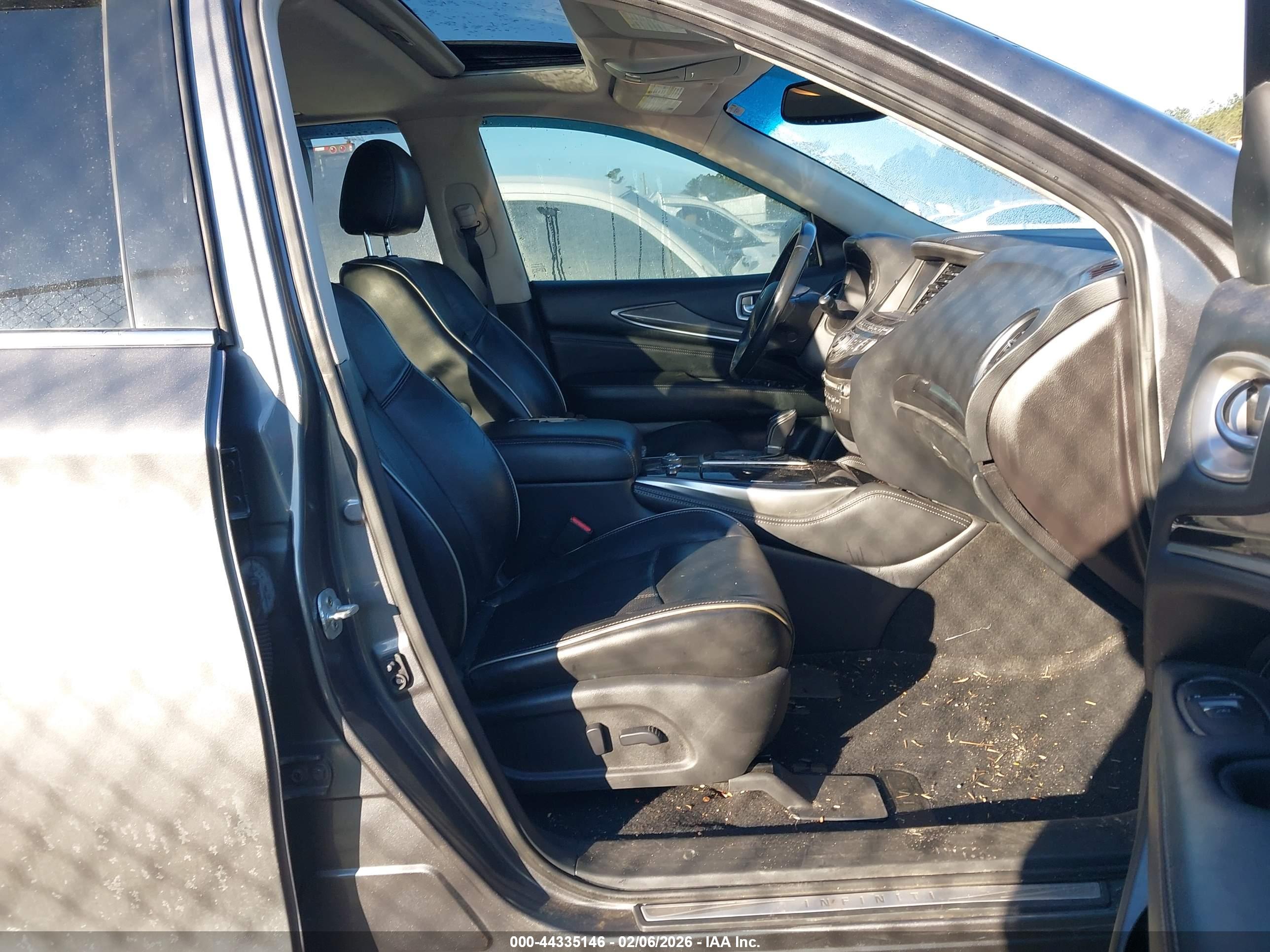 INFINITI QX60 image 5