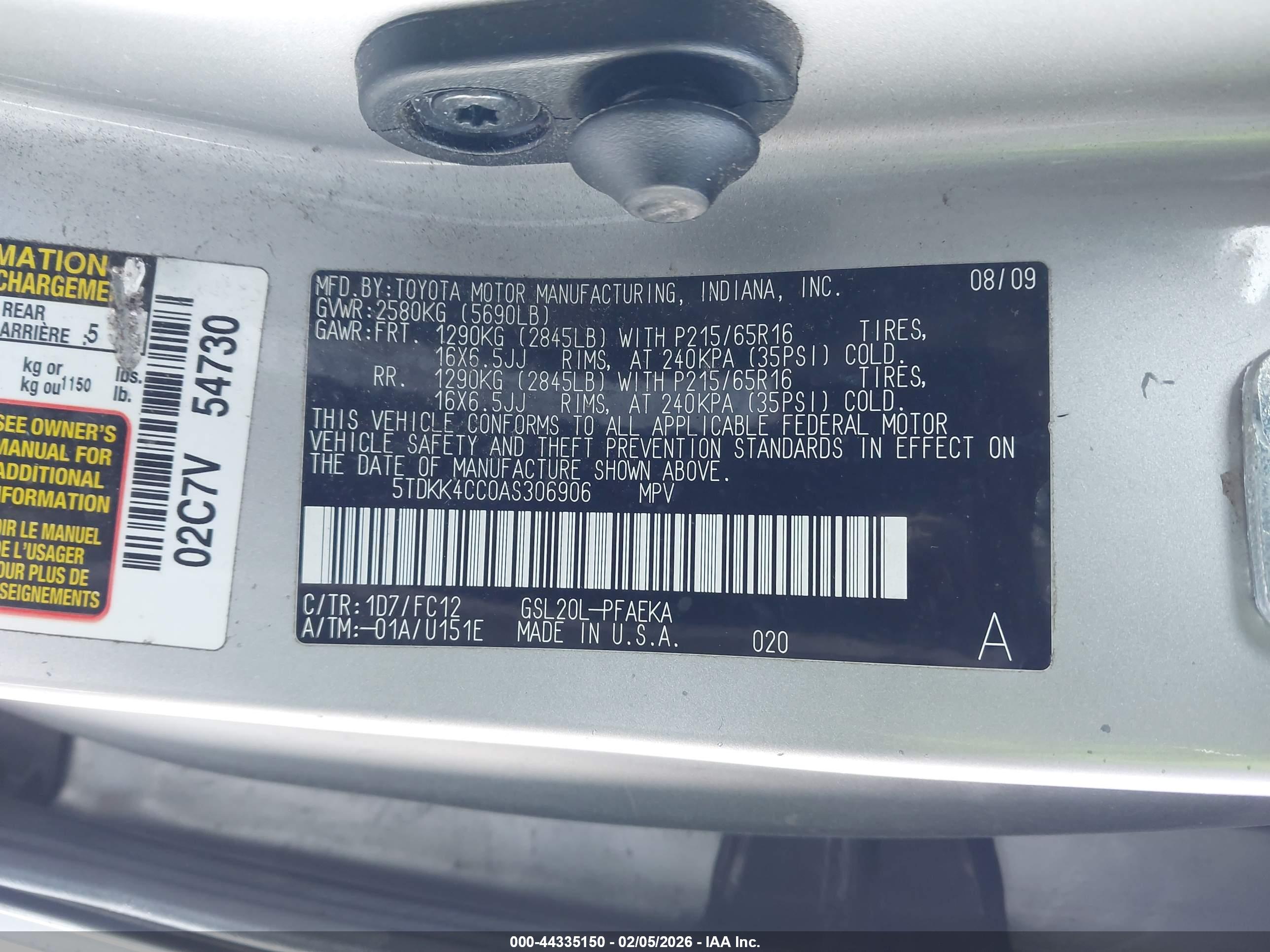 TOYOTA SIENNA image 9