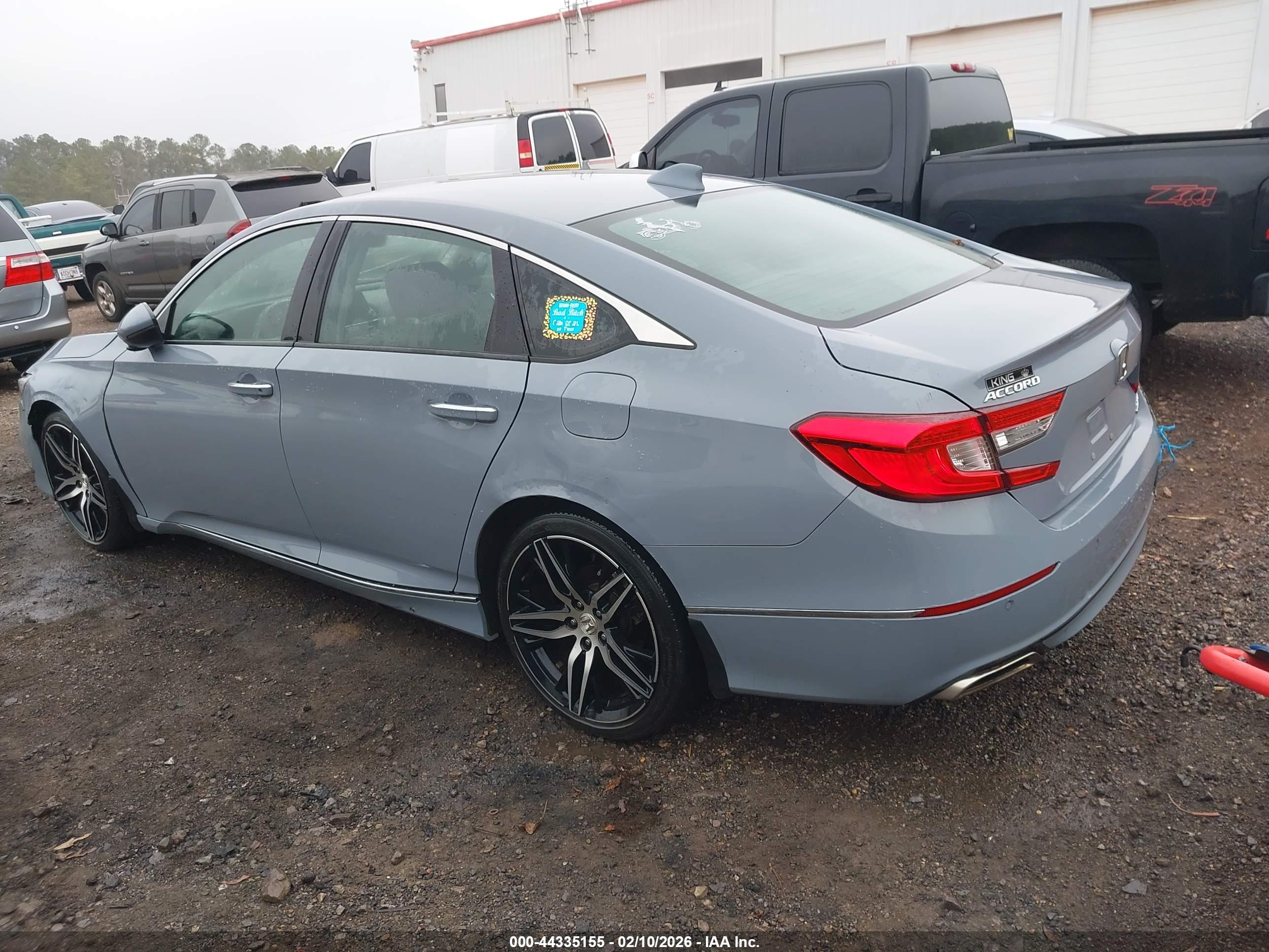 HONDA ACCORD image 3