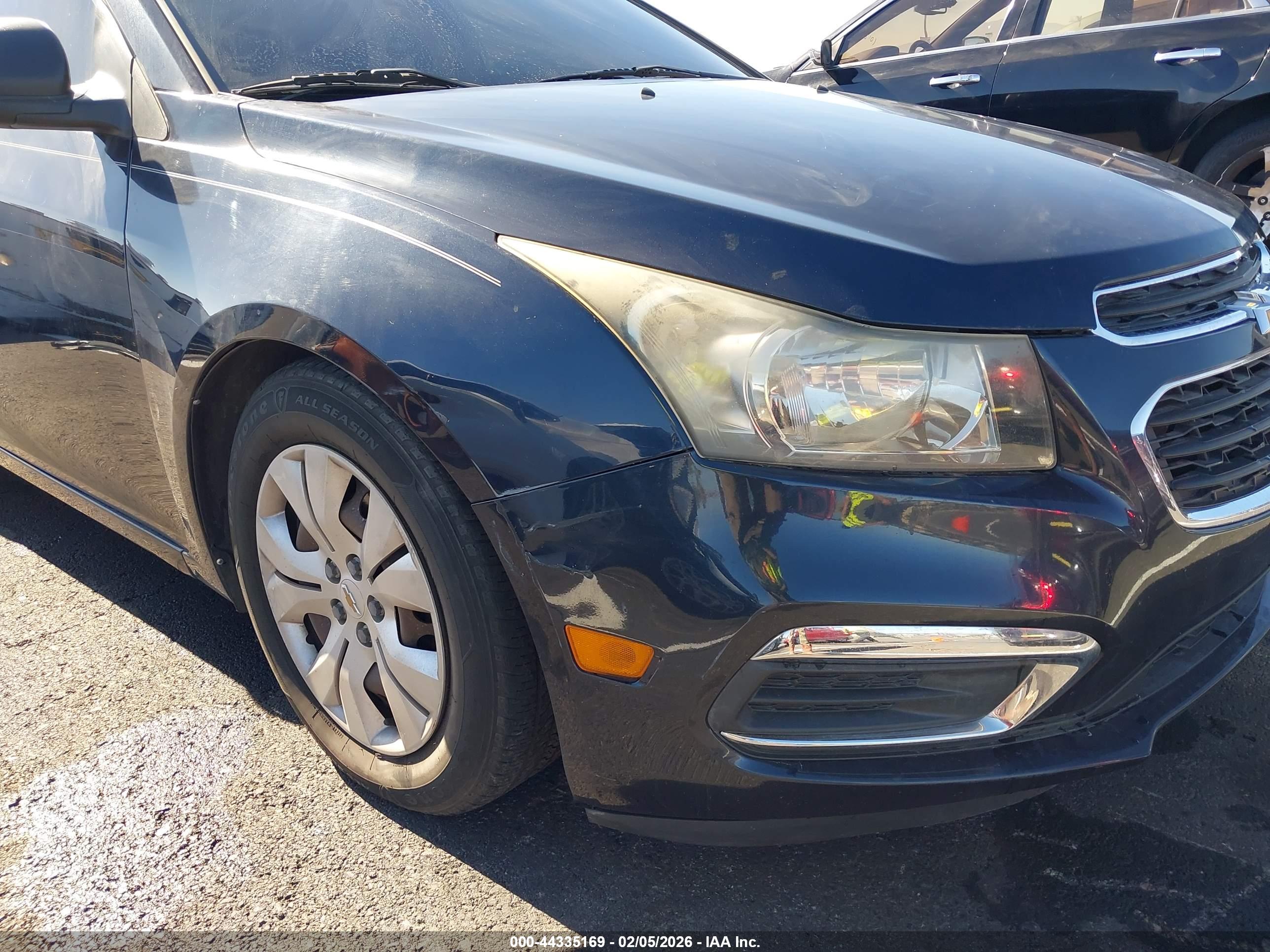 CHEVROLET CRUZE image 6