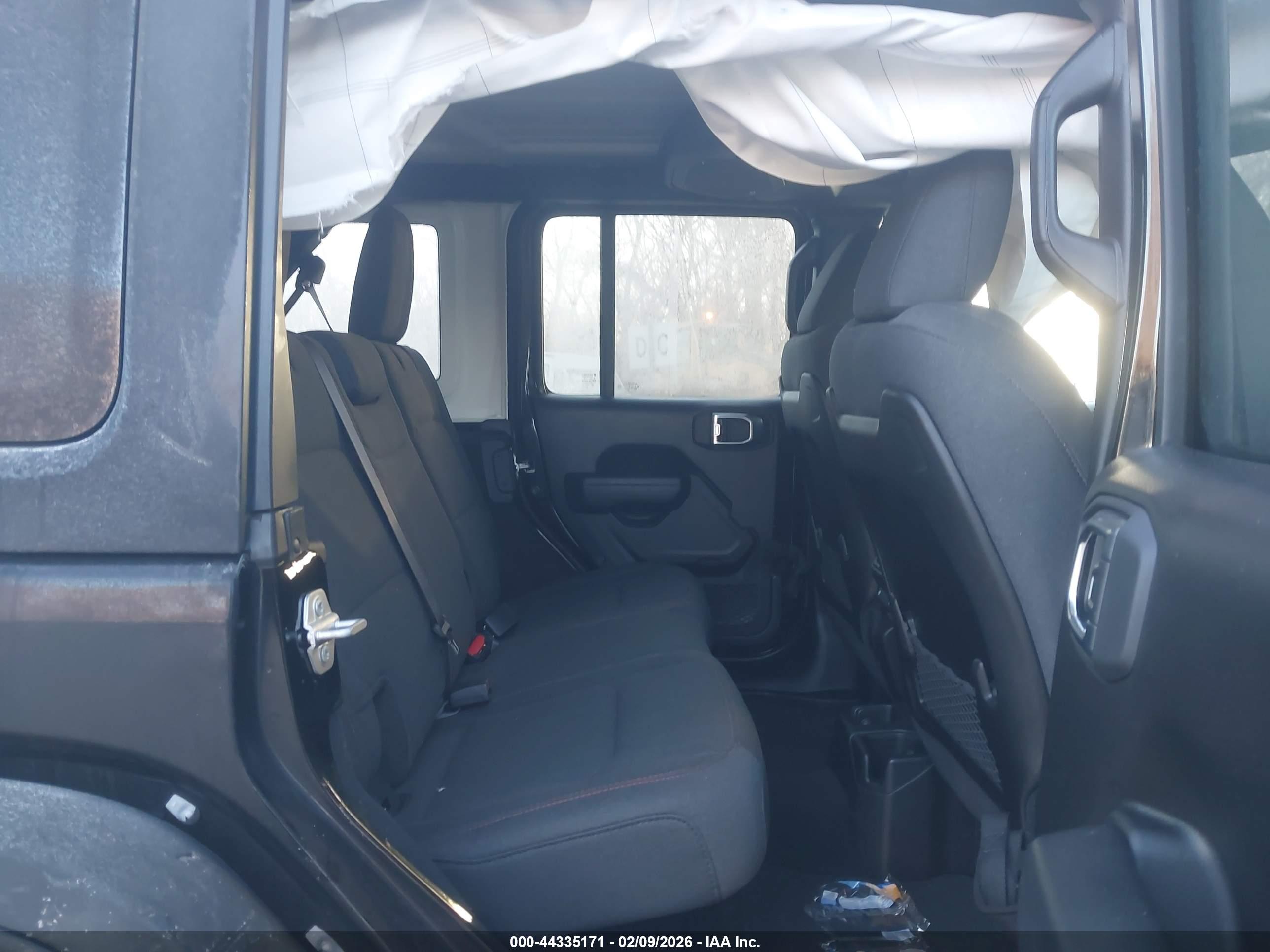 JEEP WRANGLER image 8