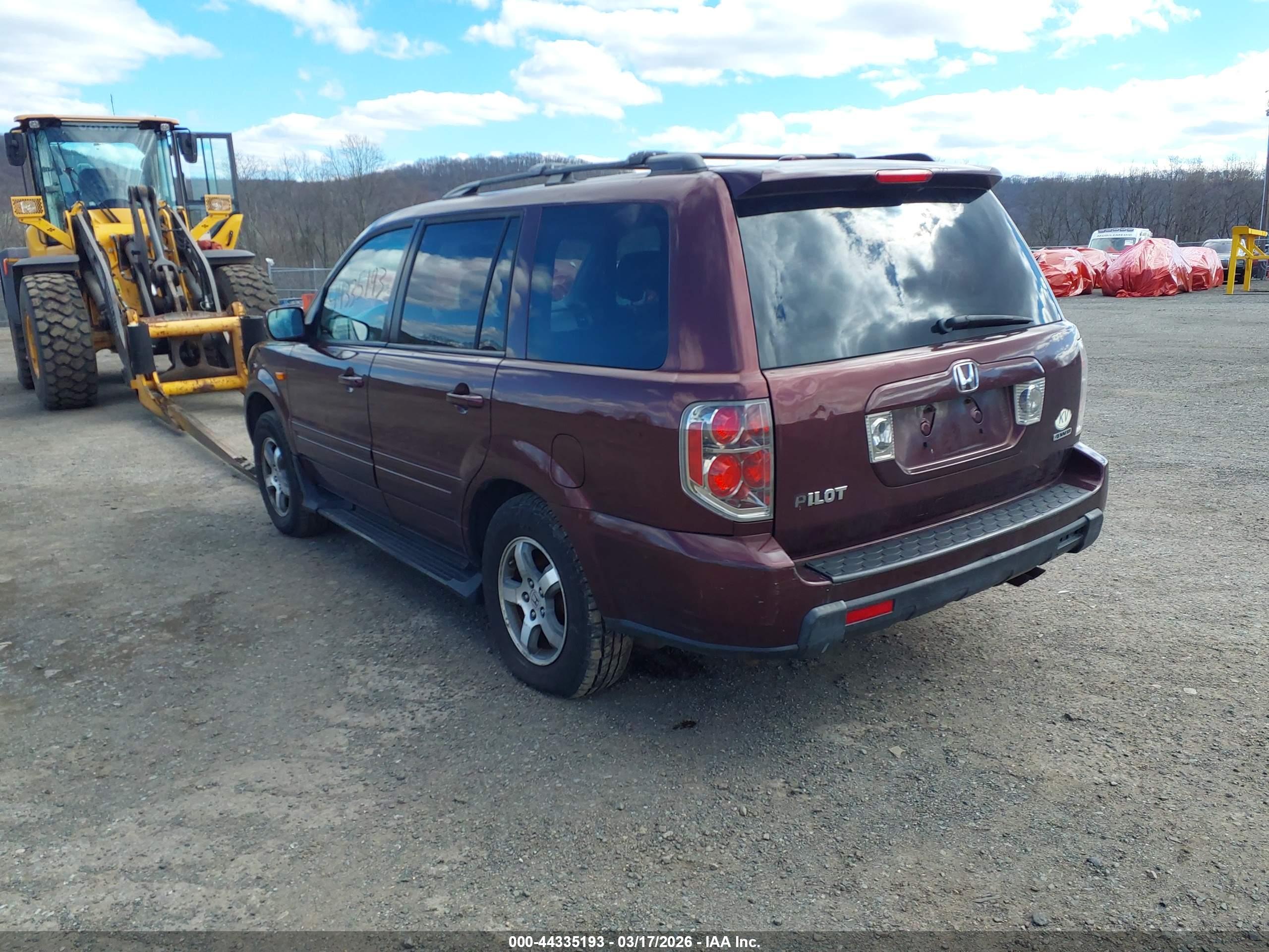HONDA PILOT image 3