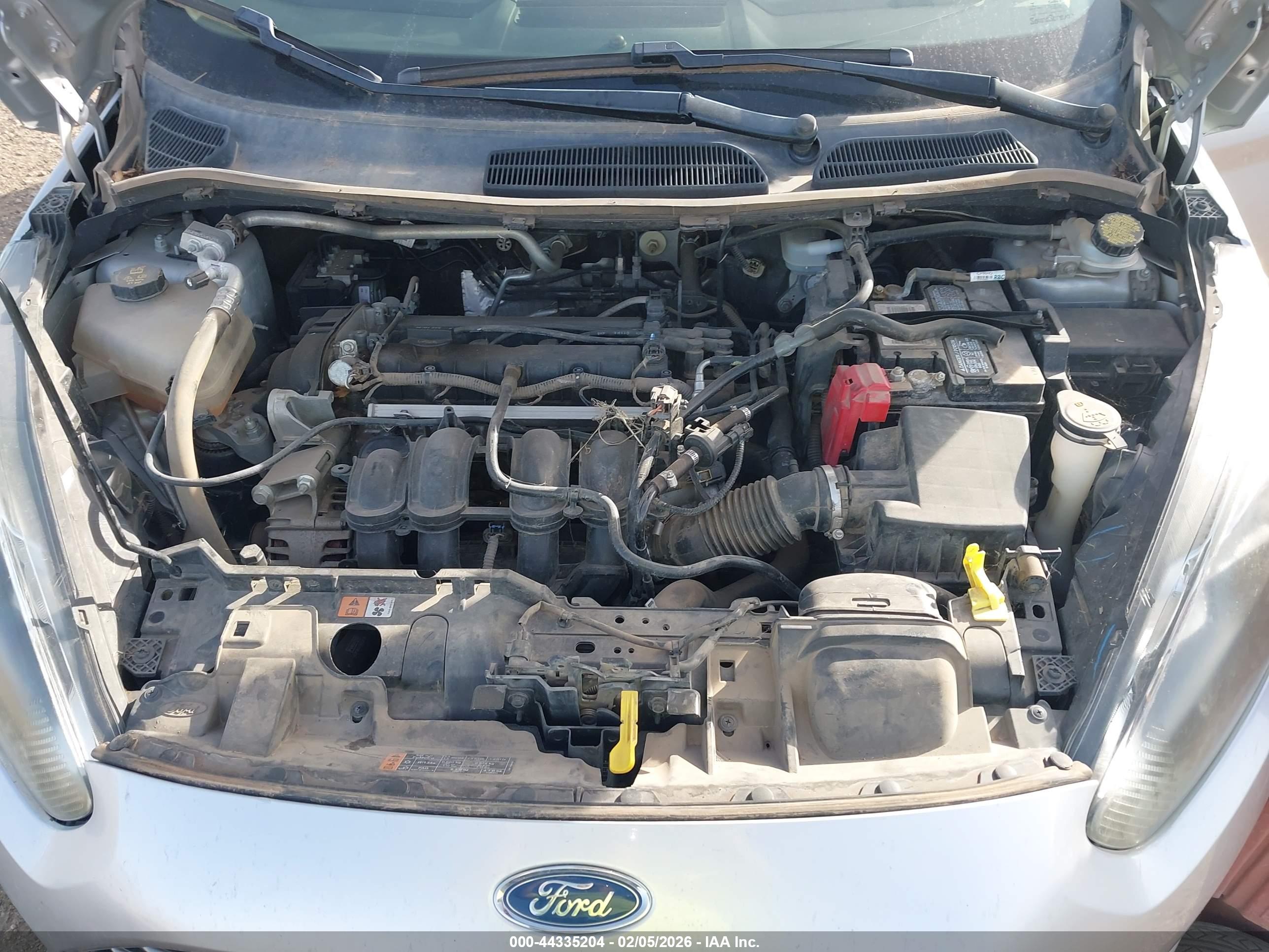 FORD FIESTA image 10