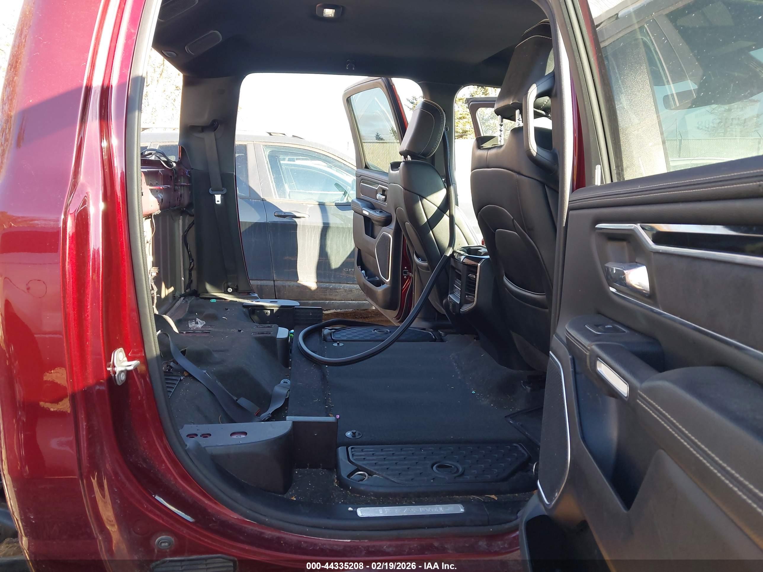 RAM 1500 image 8